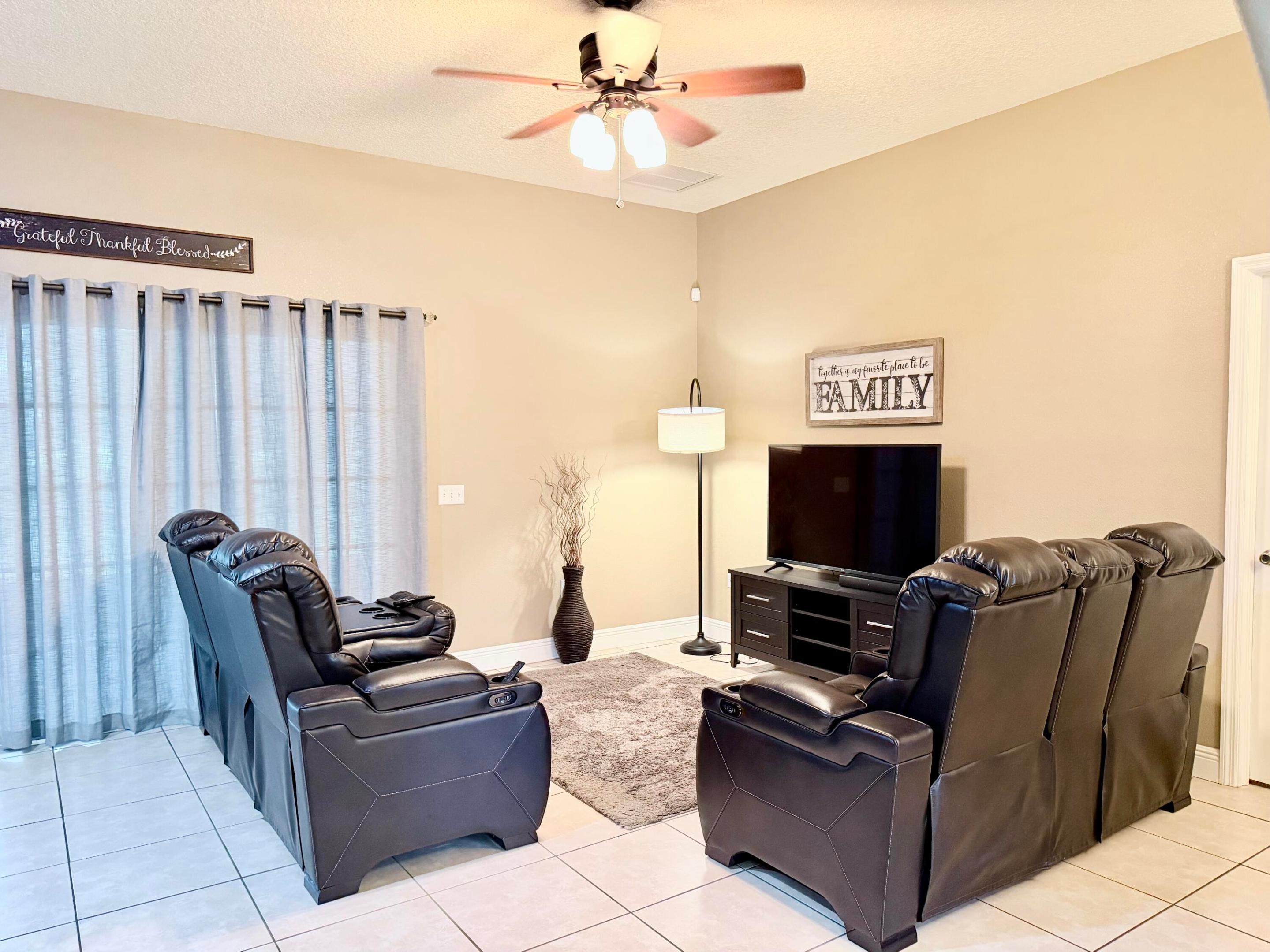 BRENTWOOD ESTATES - Residential