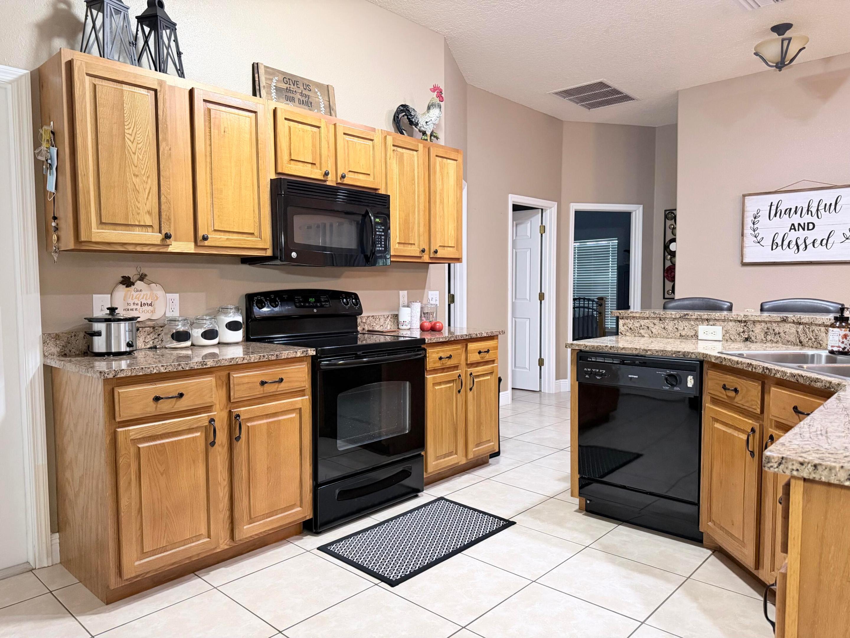 BRENTWOOD ESTATES - Residential