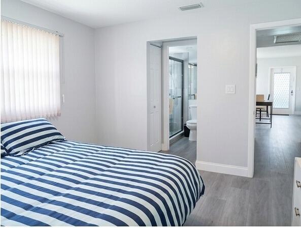 UPMINSTER B CONDO - Residential Lease