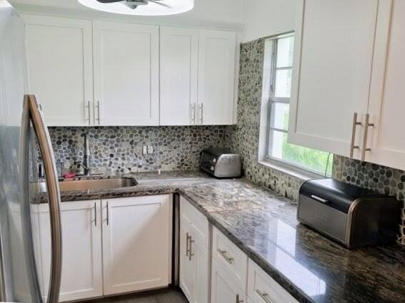 UPMINSTER B CONDO - Residential Lease