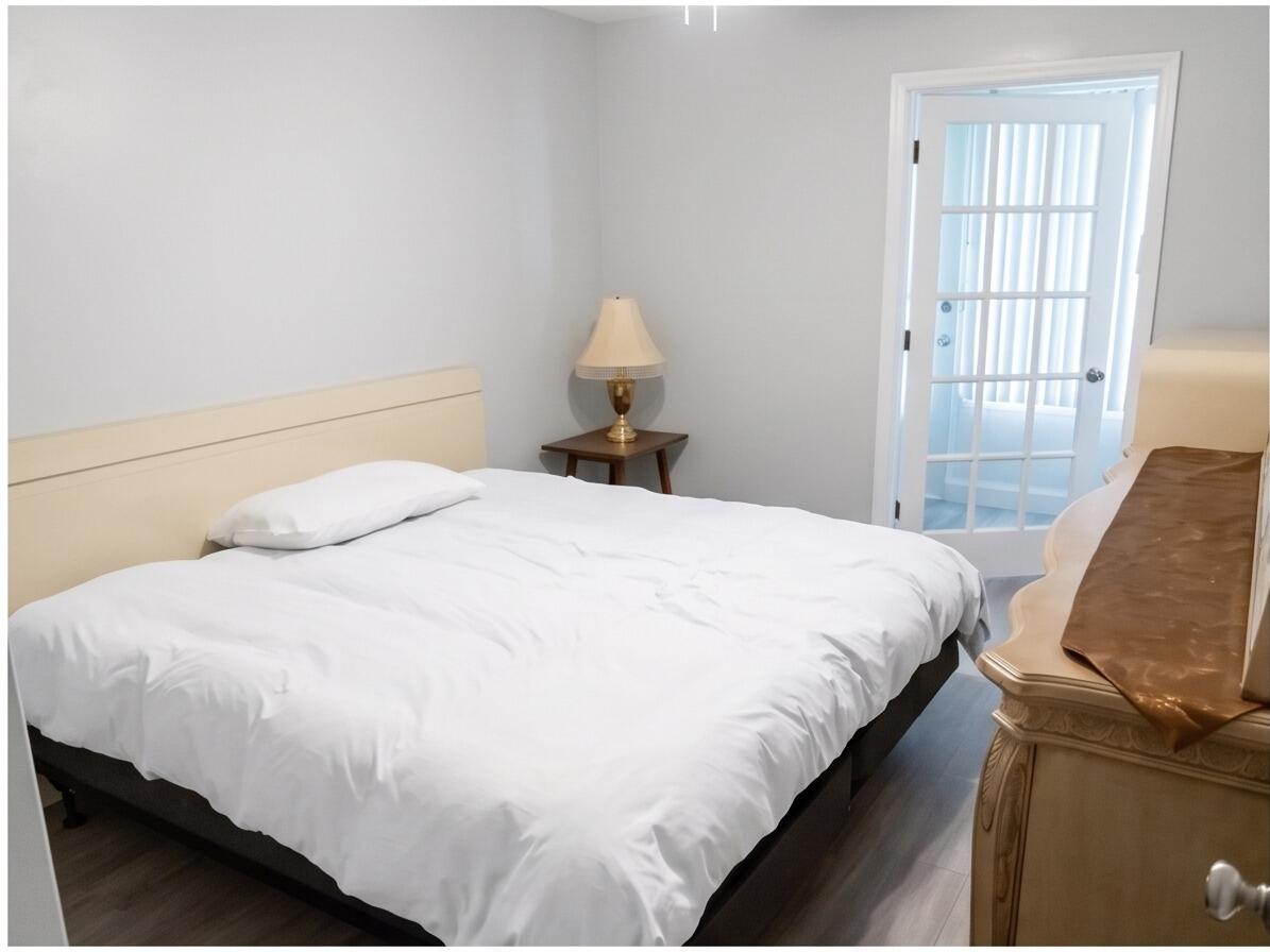 Stunning Ground Floor Corner Unit in Upminster B!  Welcome to Unit 25, a highly desirable ground-floor corner condo that perfectly combines convenience, privacy, and modern upgrades. Step inside to find beautiful, brand-new laminate flooring throughout an open and sun-drenched living space.  No detail has been overlooked. This immaculate home features two full, newly renovated bathrooms boasting sleek, contemporary finishes. You will also enjoy total peace of mind with a newly upgraded electrical system installed throughout.  Being a corner unit, you get extra windows for fantastic natural light and easy, stairs-free access. Move-in ready and waiting for you to enjoy the ultimate South Florida lifestyle!