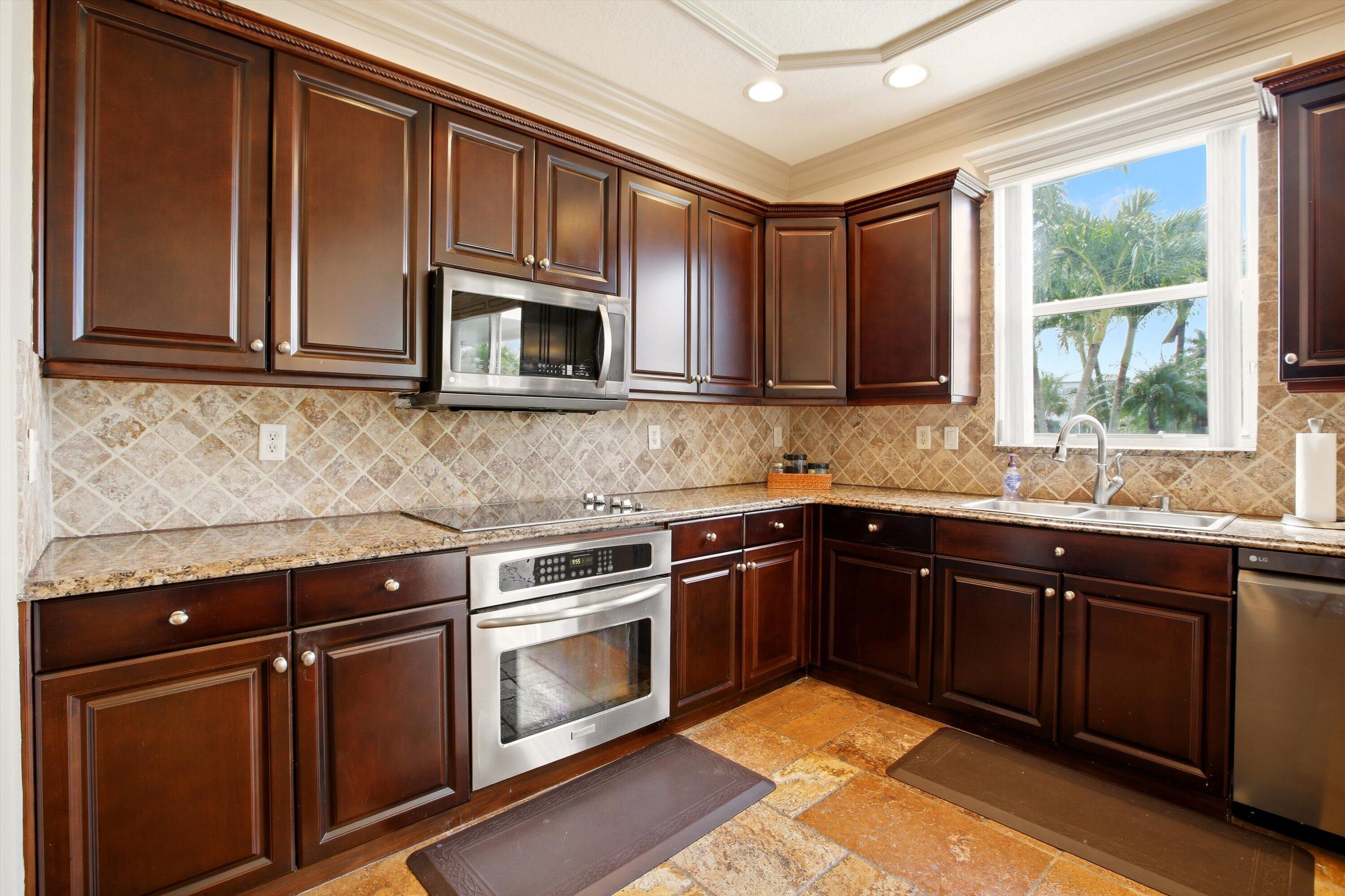 Thomson - Residential