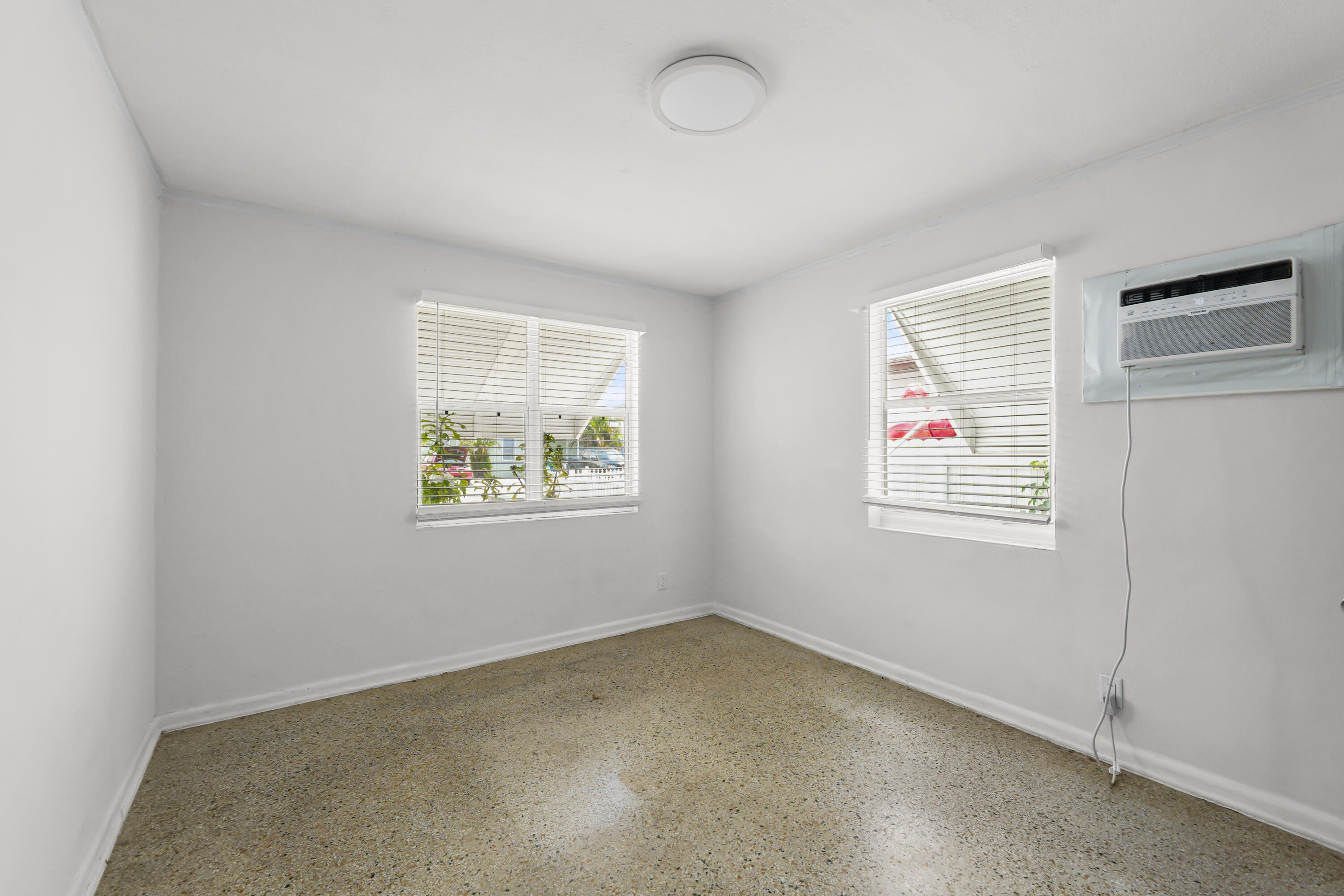FOREST RIDGE PARK - Residential Income
