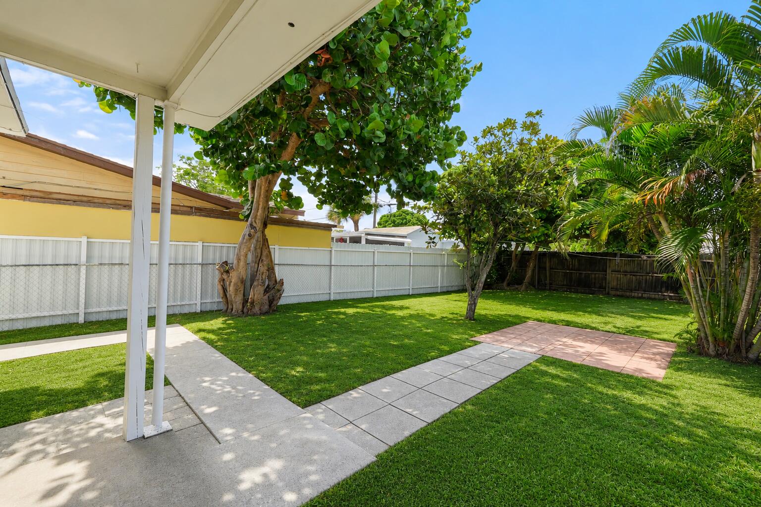 FOREST RIDGE PARK - Residential Income