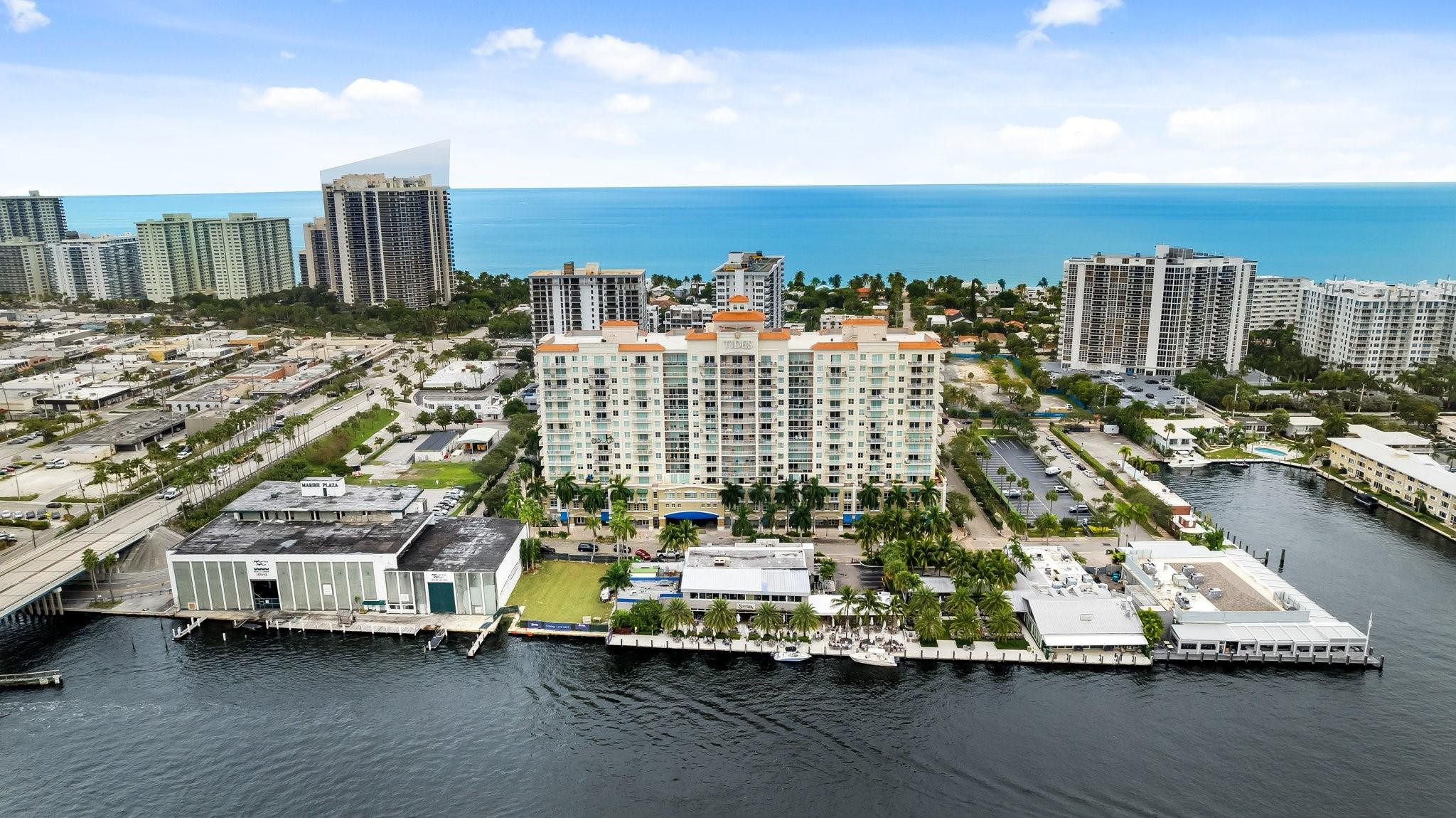 TIDES AT BRIDGESIDE SQUARE - Residential
