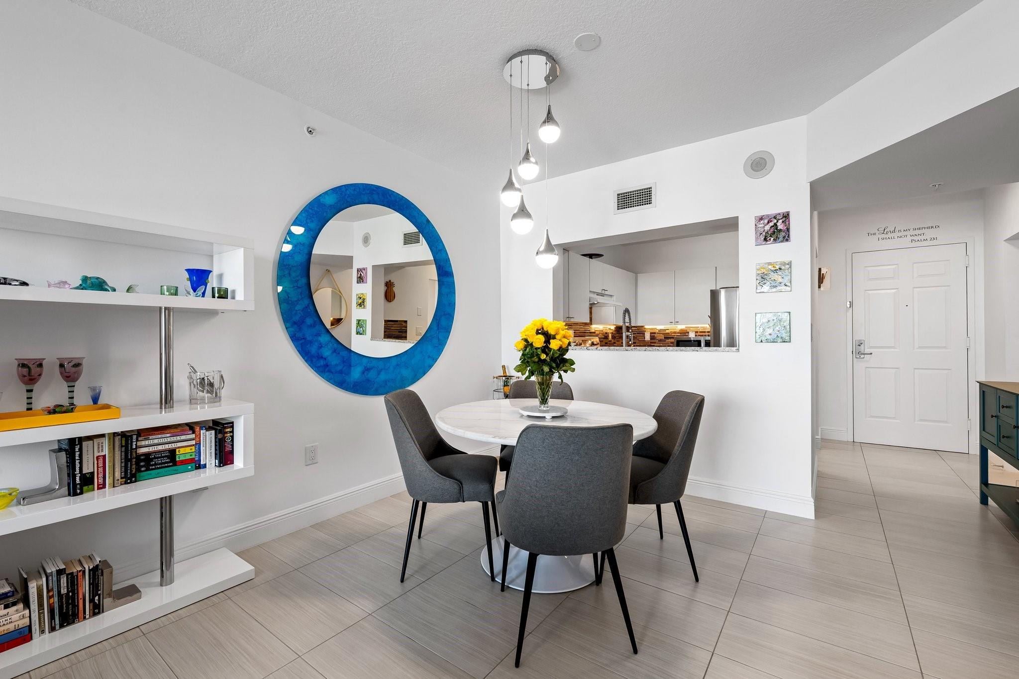 TIDES AT BRIDGESIDE SQUARE - Residential