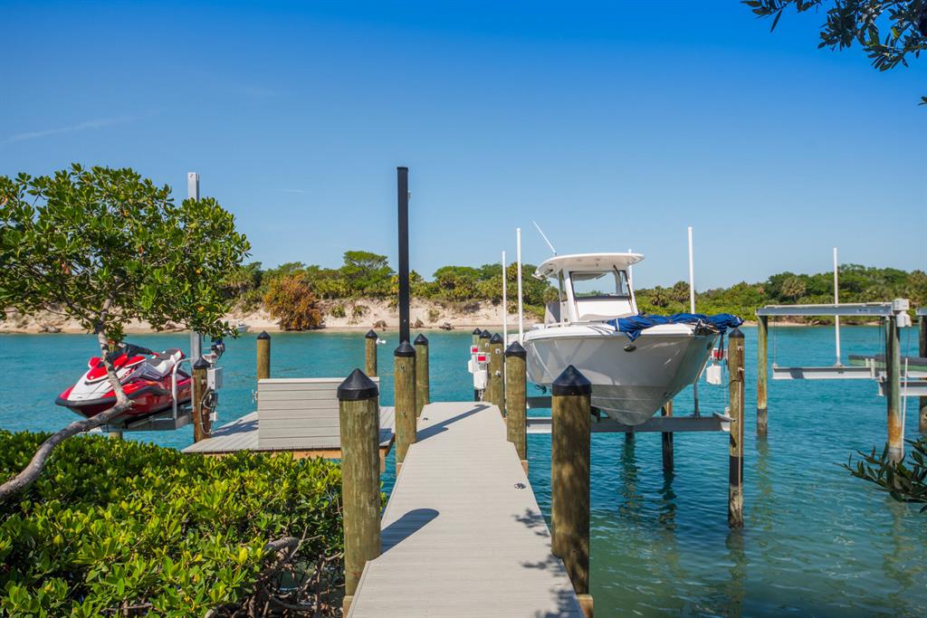 JUPITER INLET BEACH COLONY - Residential