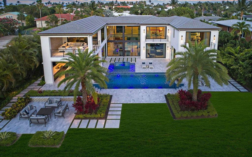 JUPITER INLET BEACH COLONY - Residential