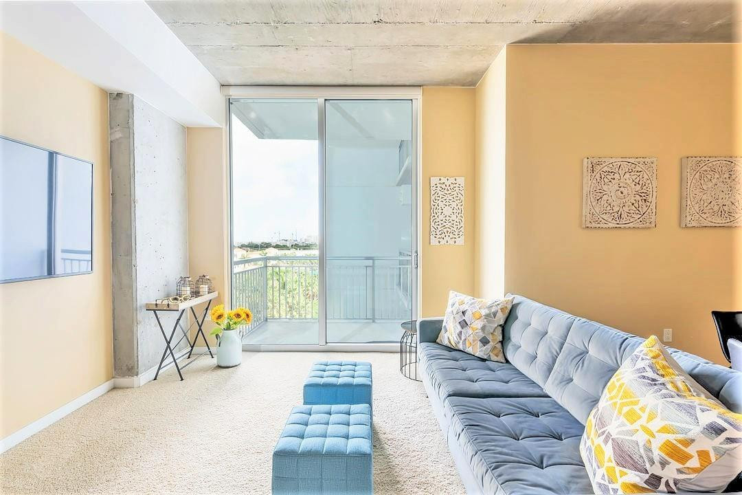 THE EDGE - Residential
