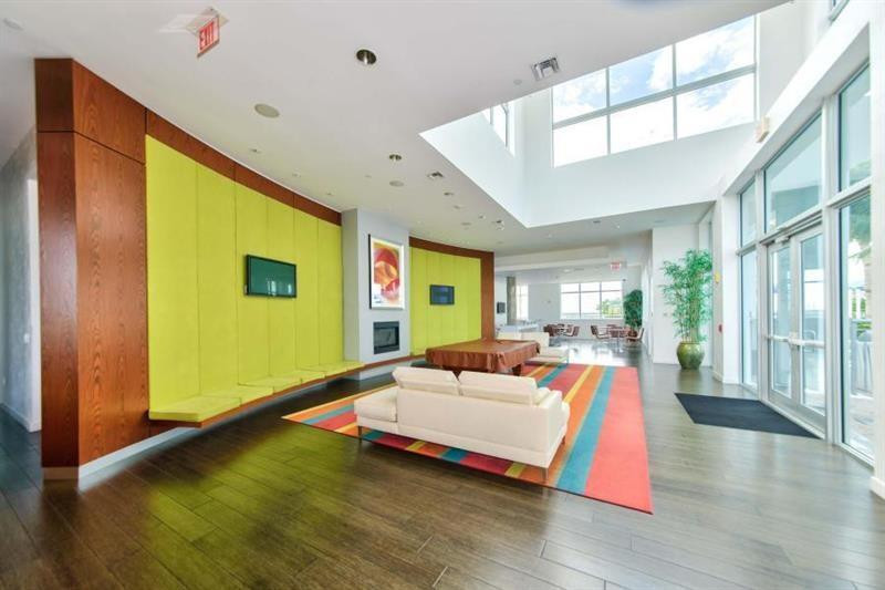 THE EDGE - Residential