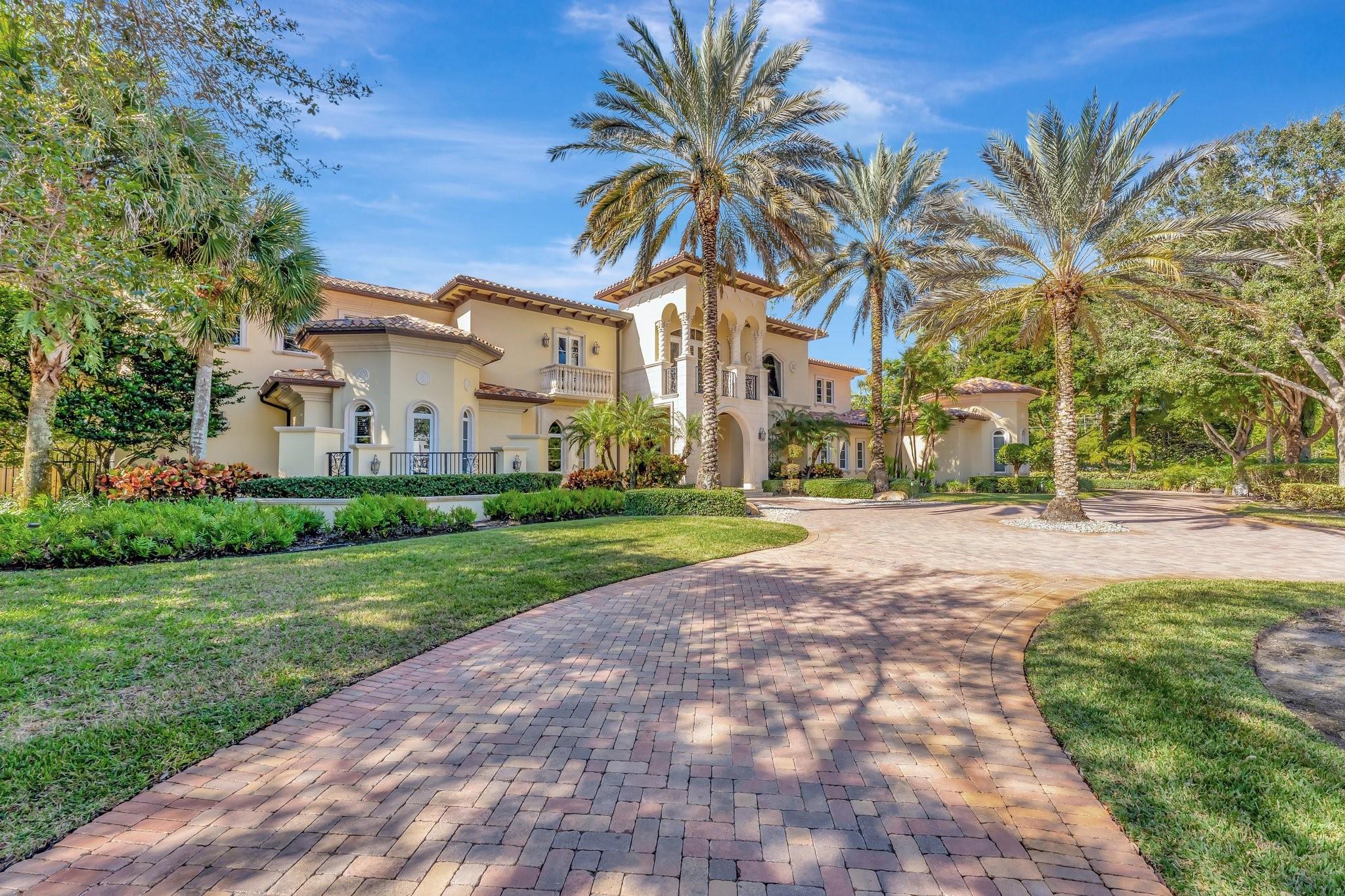 Estates of Pinetree - Residential
