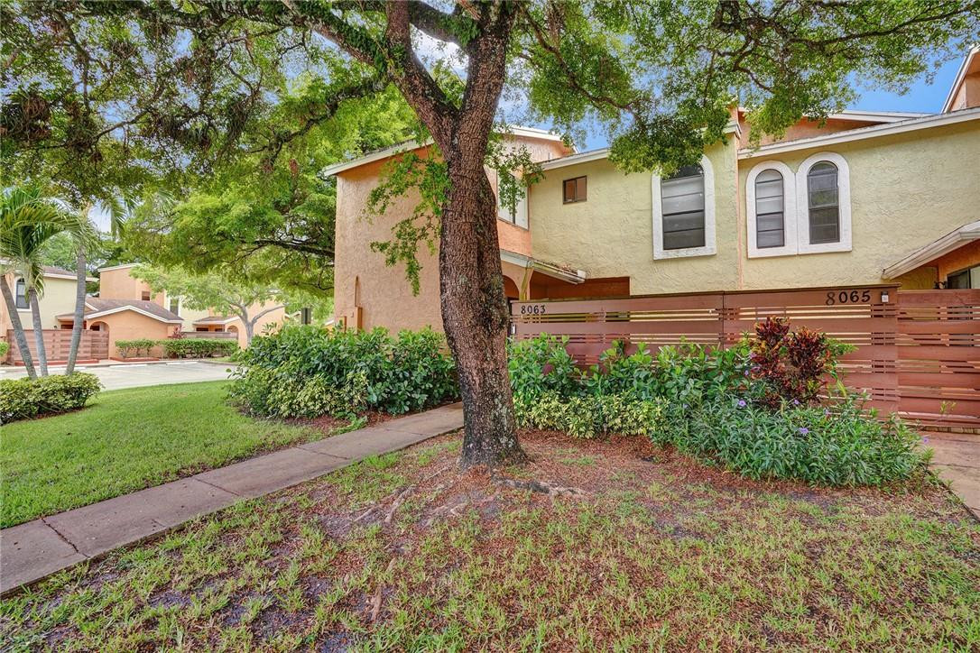 Pineapple Park - Residential