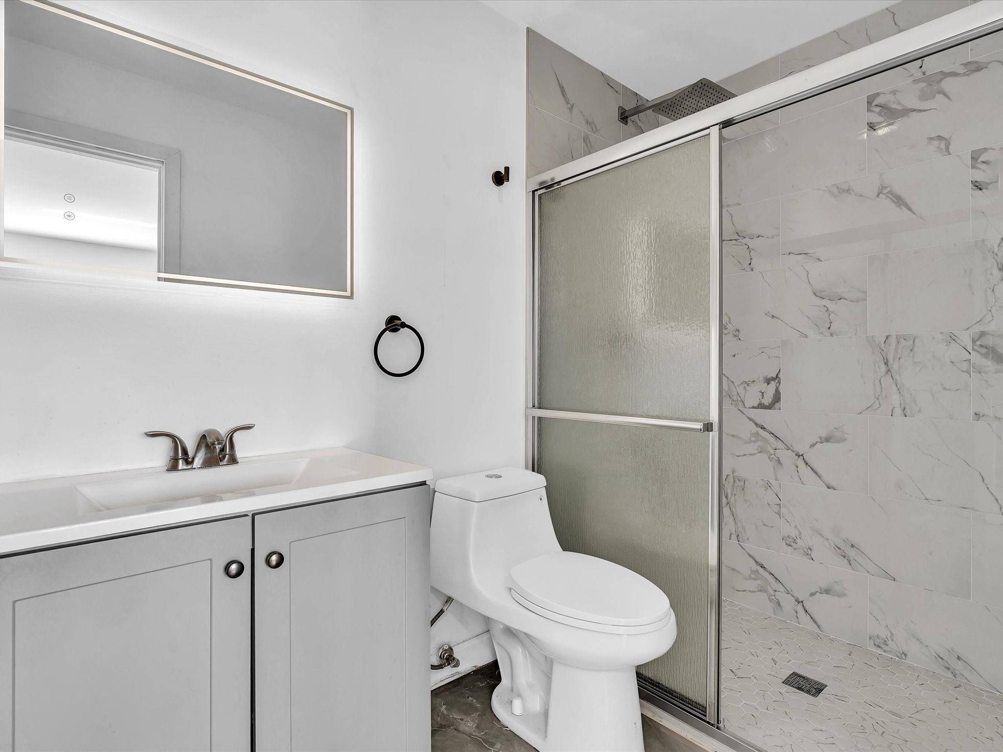 ARROWHEAD CONDO NO II - Residential Lease