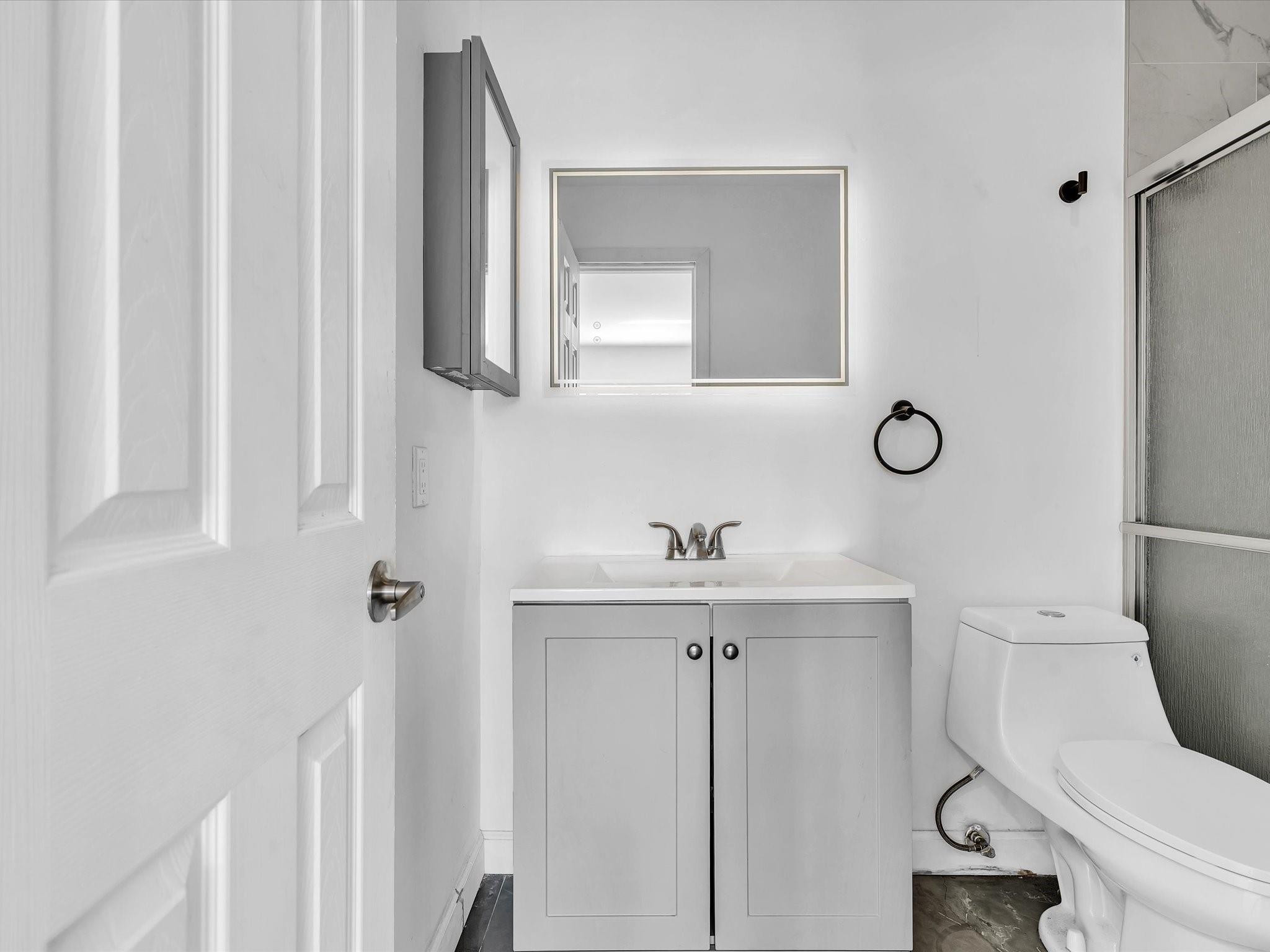 ARROWHEAD CONDO NO II - Residential Lease