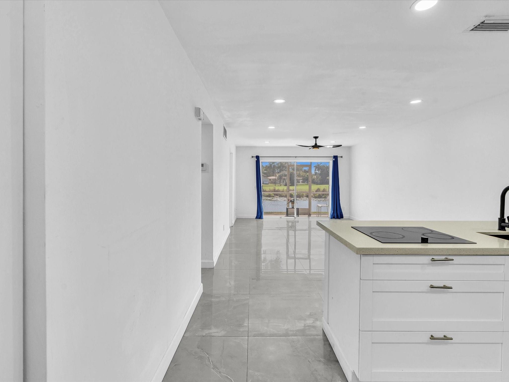 ARROWHEAD CONDO NO II - Residential Lease