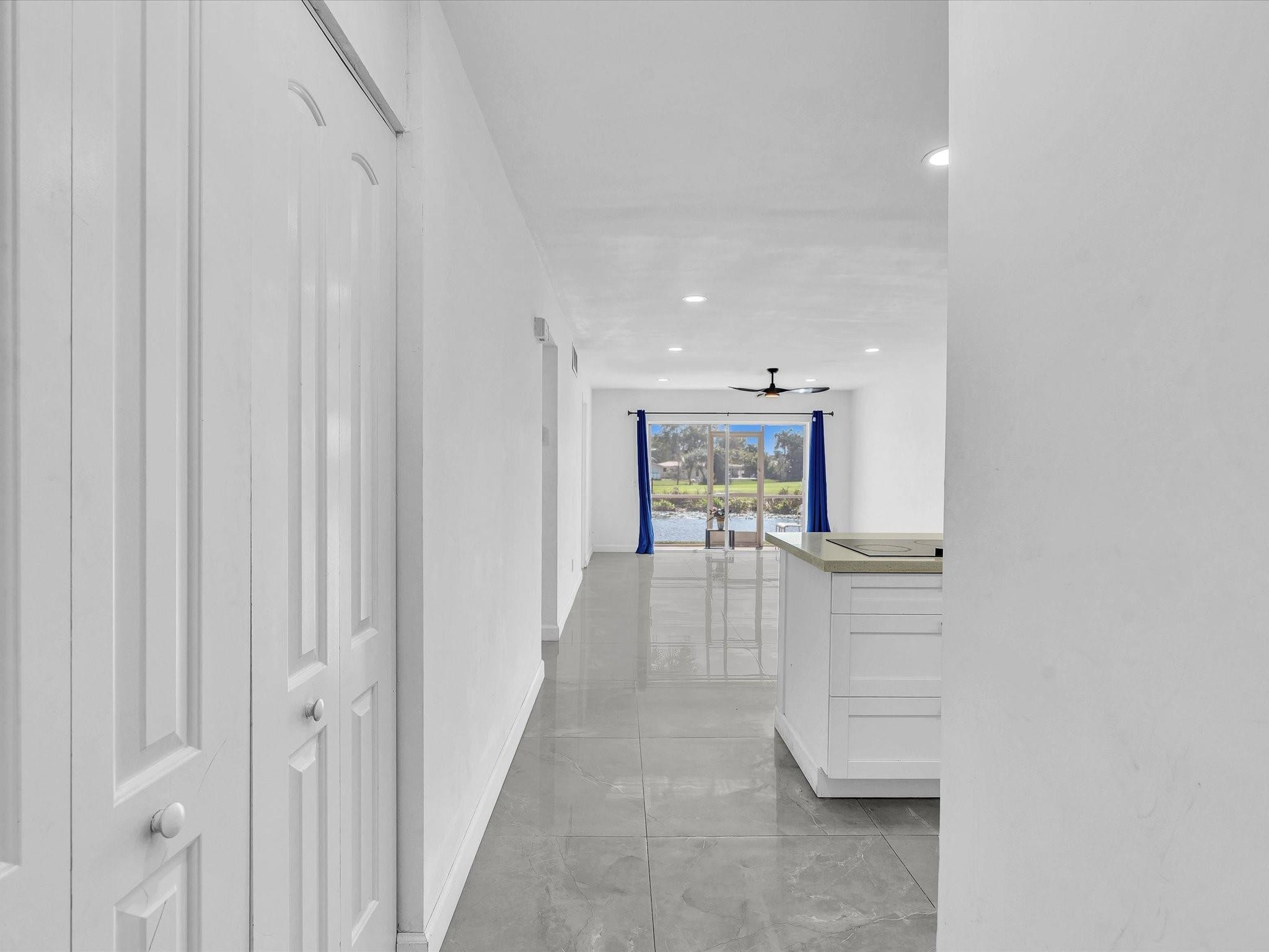 ARROWHEAD CONDO NO II - Residential Lease
