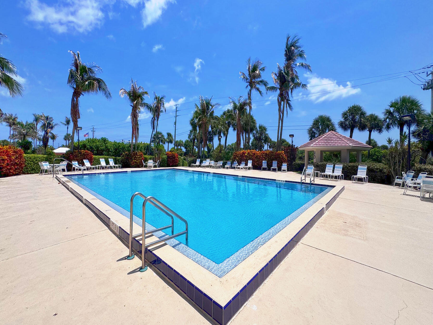 ATLANTIC VIEW BEACH CLUB CONDOMINIUM NO 1 - Residential