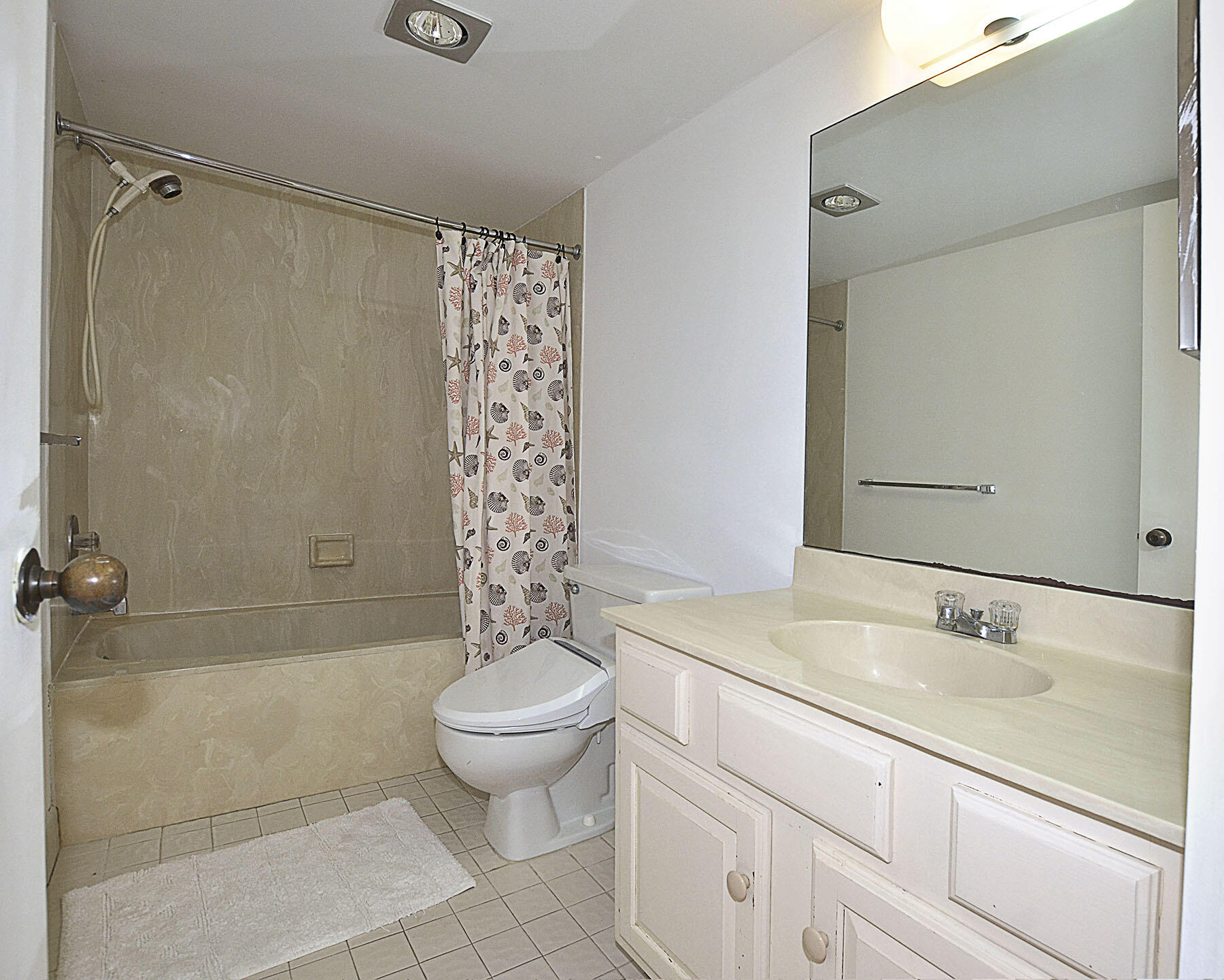 ATLANTIC VIEW BEACH CLUB CONDOMINIUM NO 1 - Residential