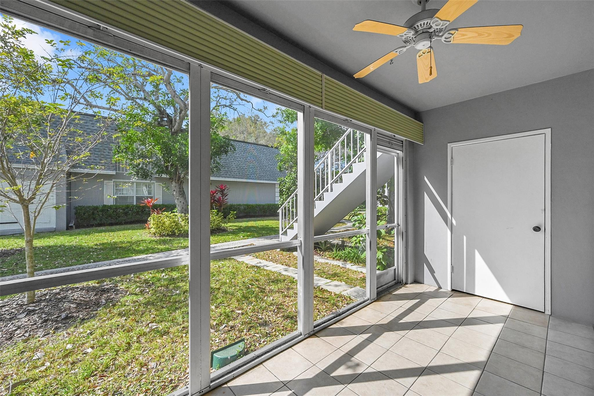 FRENCH QUARTER CONDOMINIUM - Residential Lease