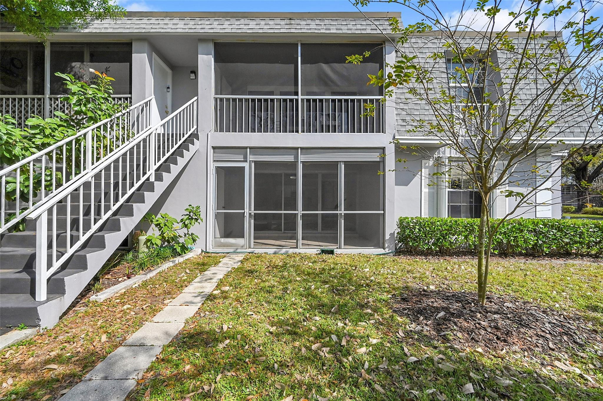 FRENCH QUARTER CONDOMINIUM - Residential Lease
