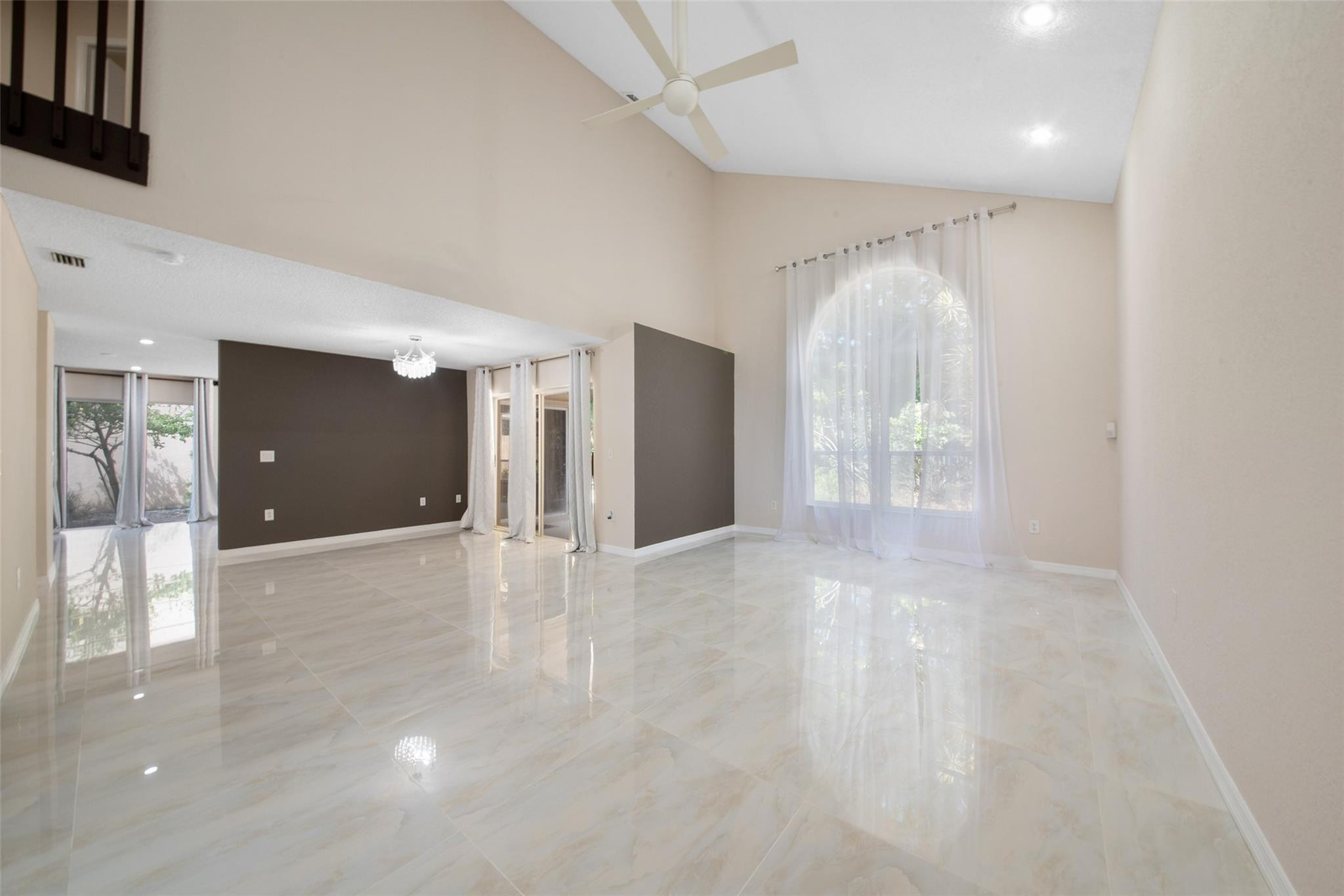 Whittier Oaks at Terramar - Residential