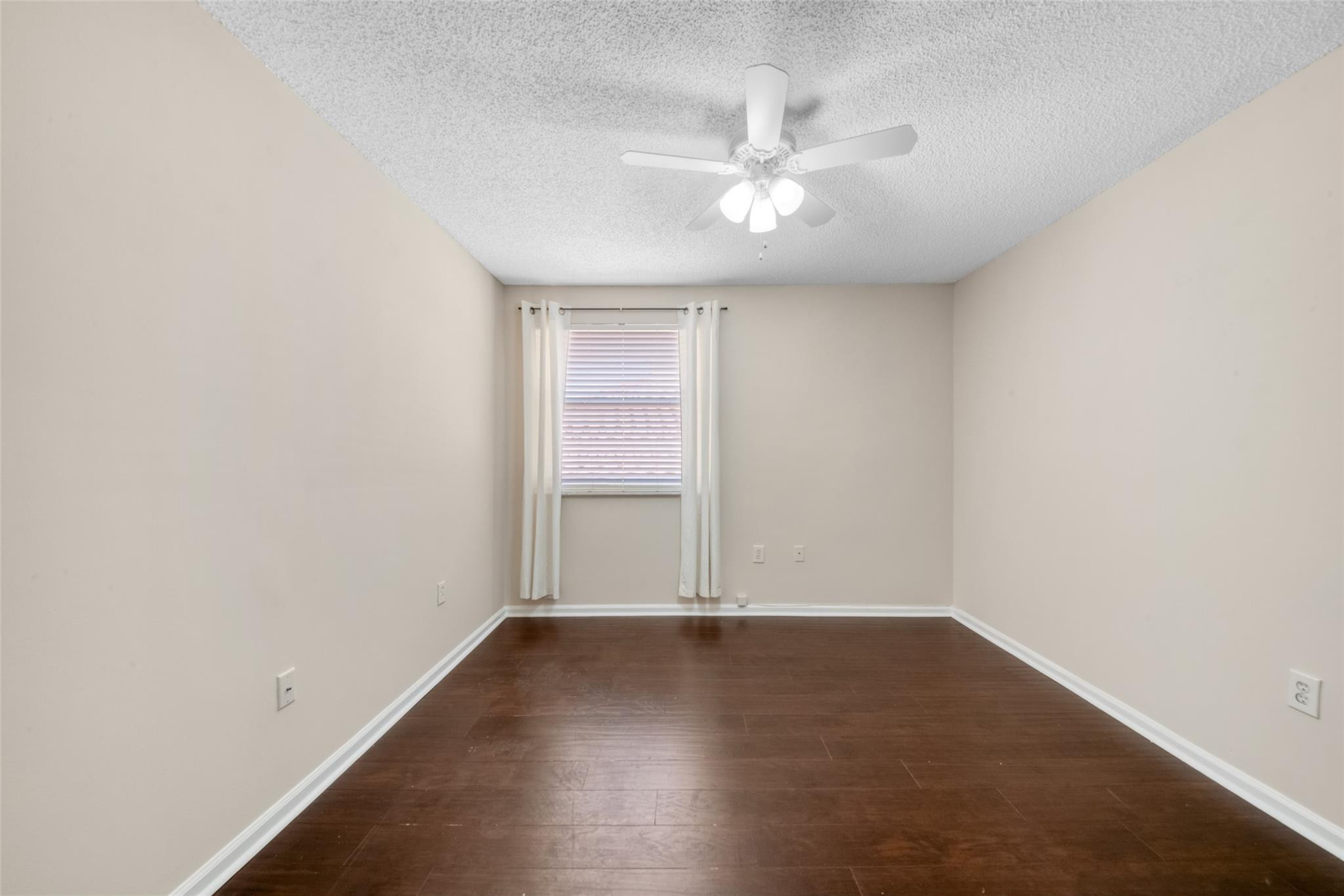 Whittier Oaks at Terramar - Residential