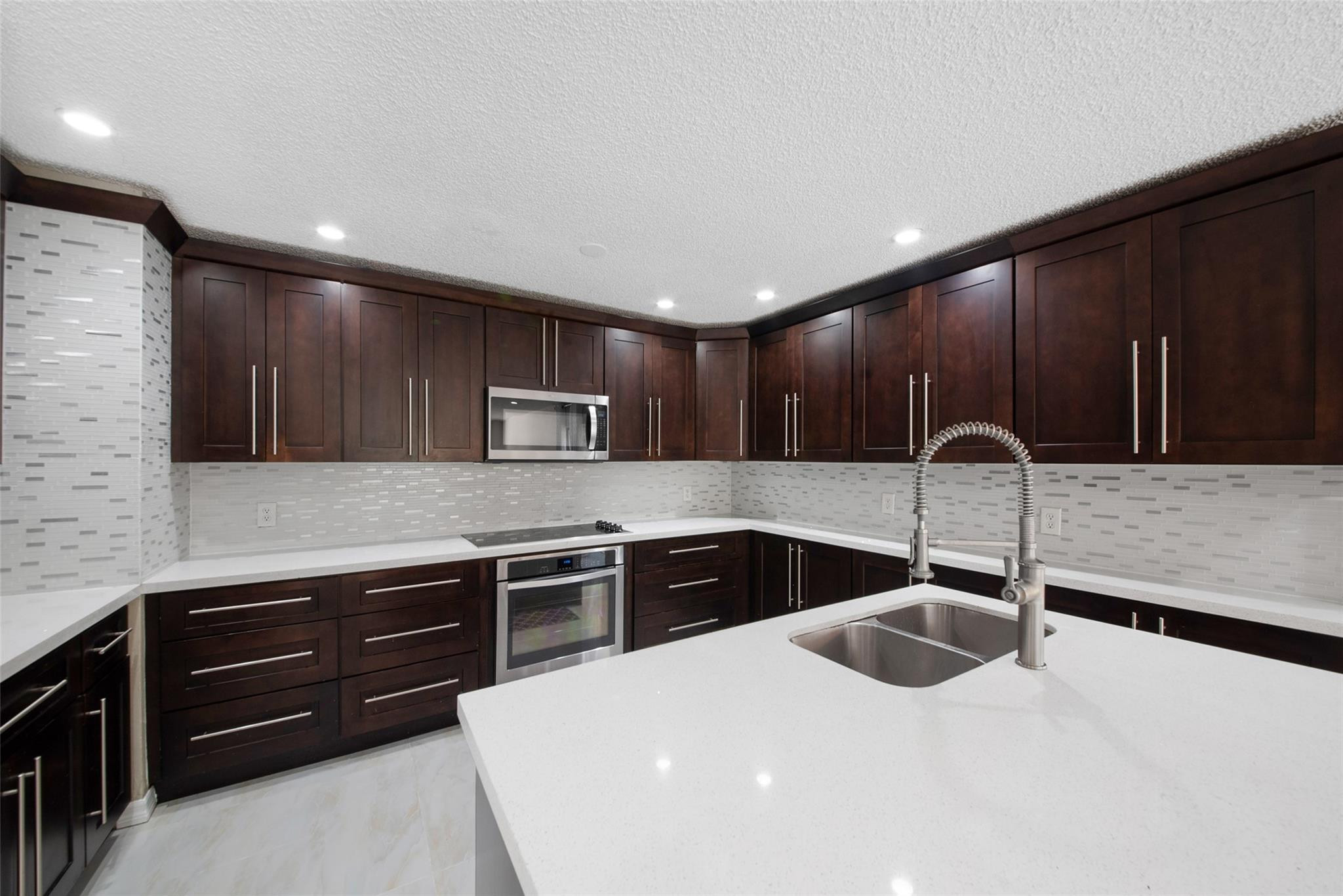 Whittier Oaks at Terramar - Residential