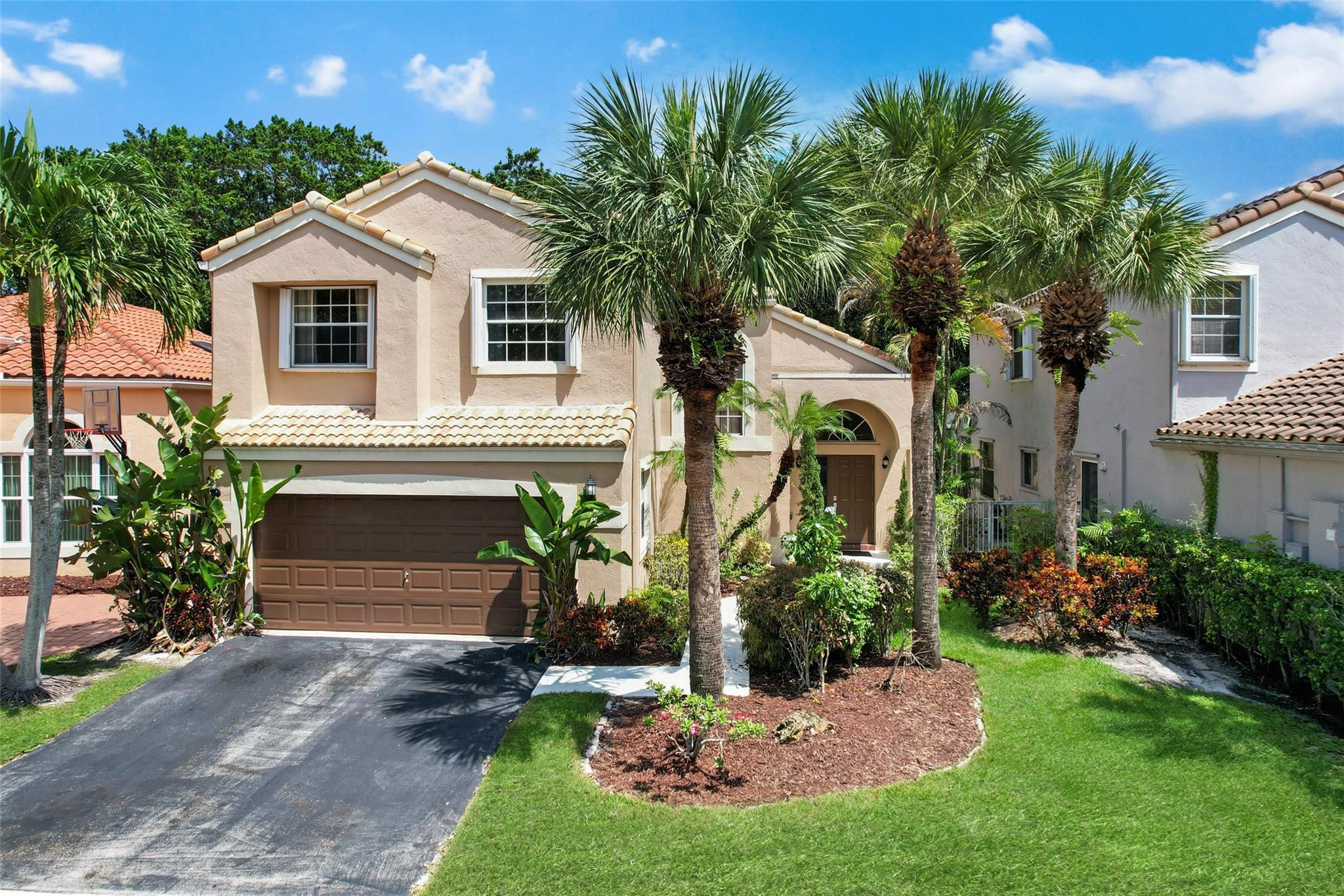 Welcome home to this light and bright 4BR/2.5BA pool home with a 2-car garage in the 24/7 guard-gated community of Whittier Oaks. Backing to a private preserve for added tranquility, this home is also within walking distance to Terramar Park. Beautifully updated kitchen features rich wood cabinetry, quartz countertops, and plenty of space for entertaining. Half bath and guest bath have been completely renovated. Abundance of windows and glass doors fill the home with natural light and create seamless indoor/outdoor living. Enjoy the open pool area and relaxing backyard setting, perfect for entertaining or quiet evenings at home.  Terramar Park features tennis, pickleball, basketball courts, ball fields, playground and more.