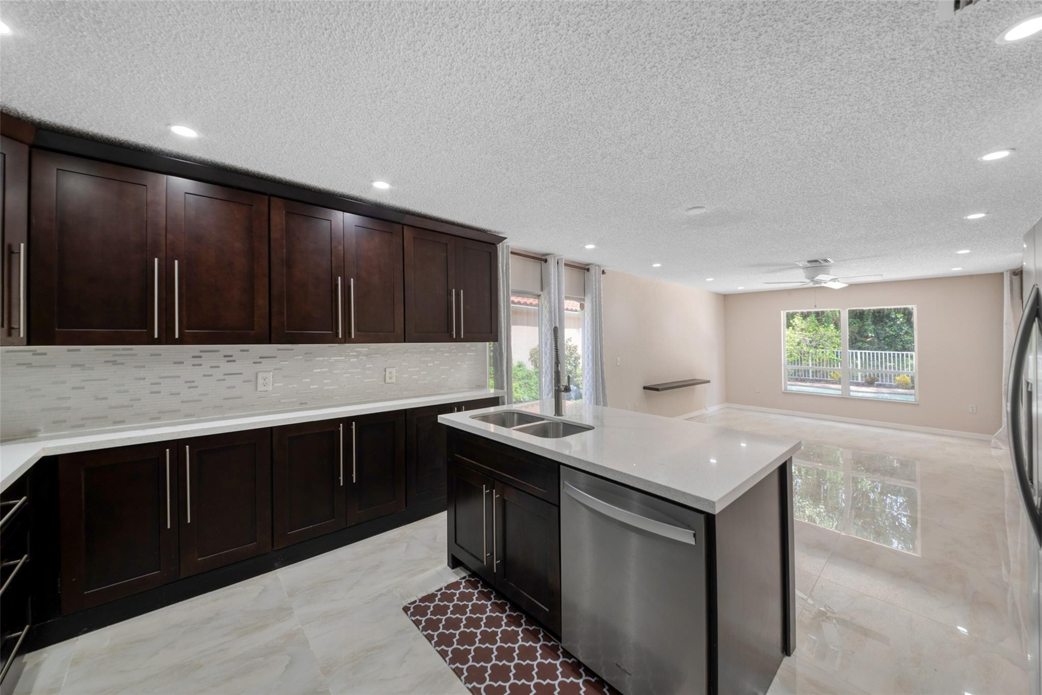 Whittier Oaks at Terramar - Residential