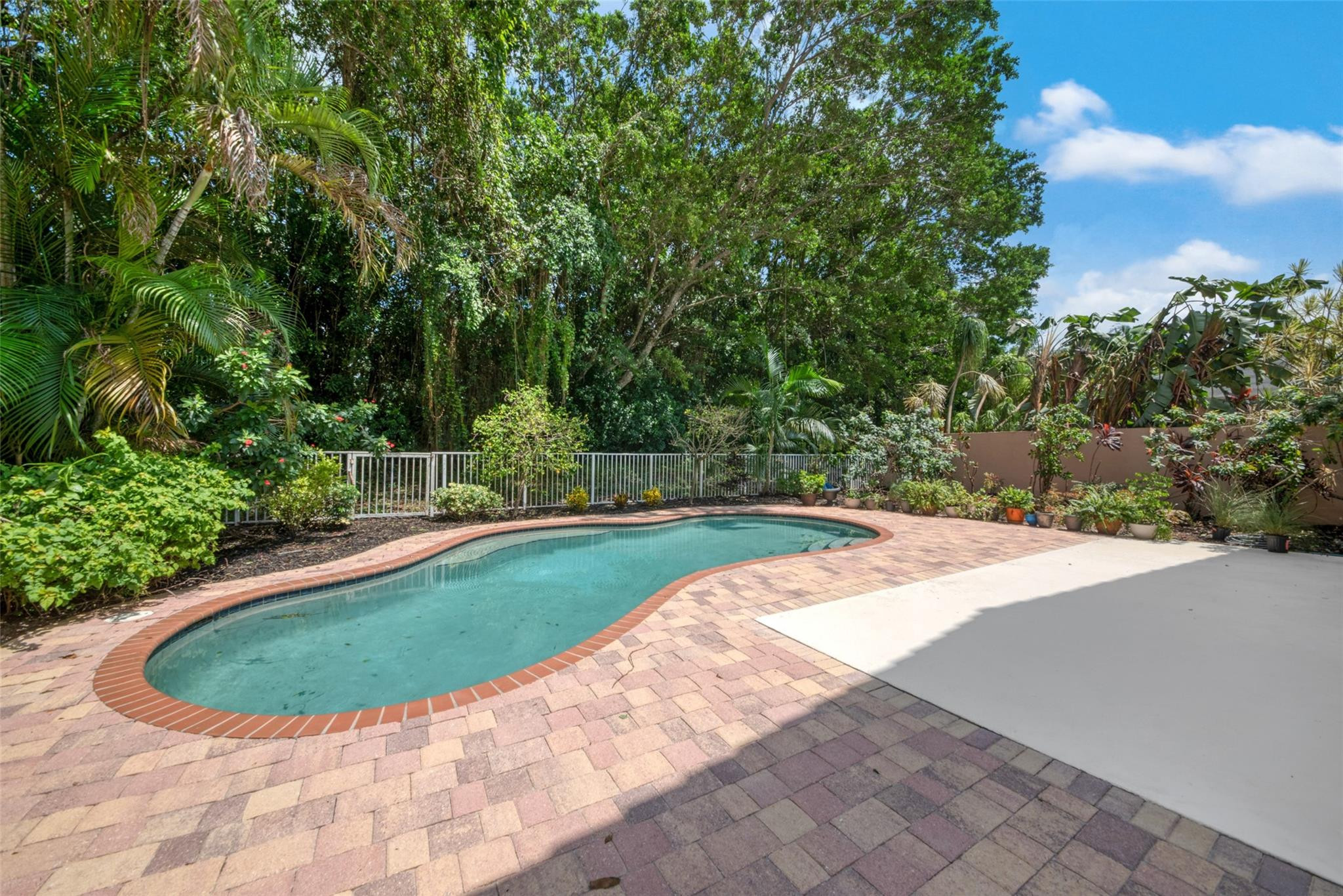Whittier Oaks at Terramar - Residential