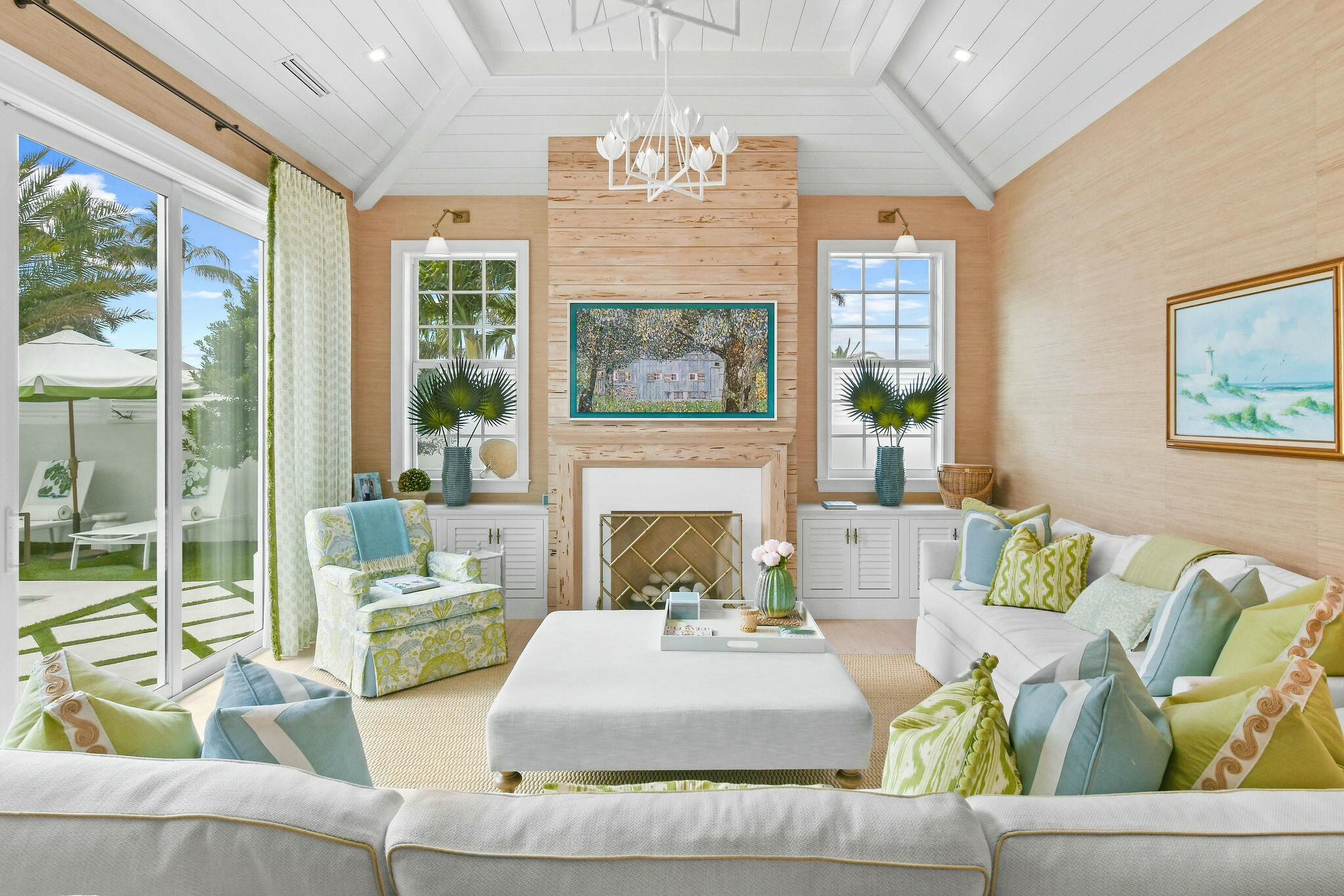 JUPITER INLET BEACH COLONY - Residential