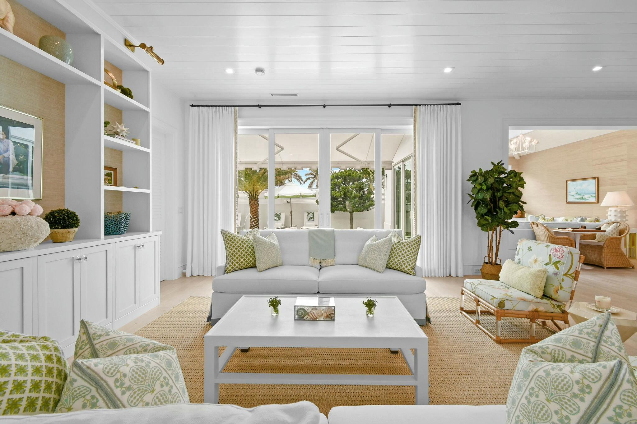 JUPITER INLET BEACH COLONY - Residential
