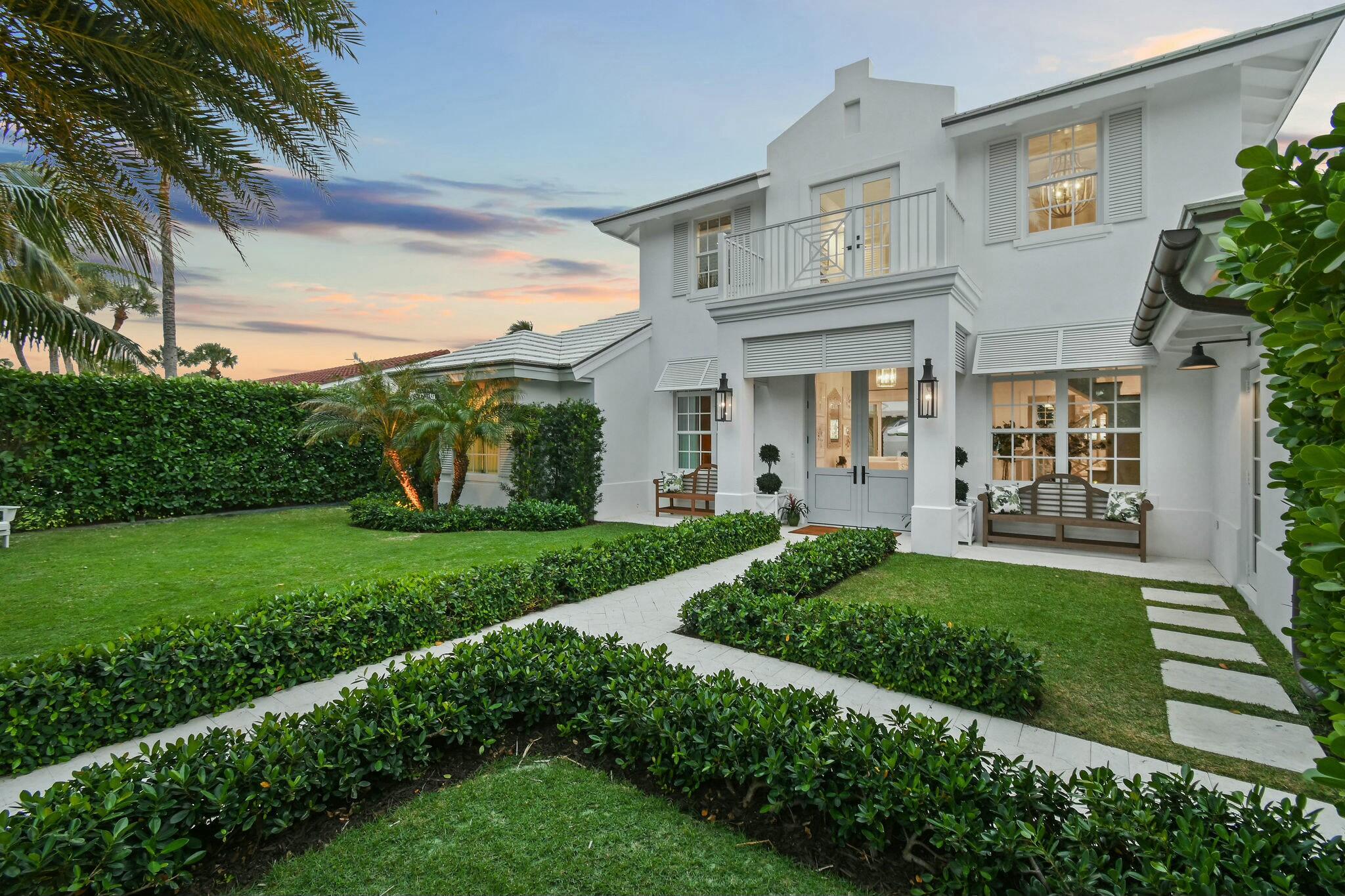 JUPITER INLET BEACH COLONY - Residential
