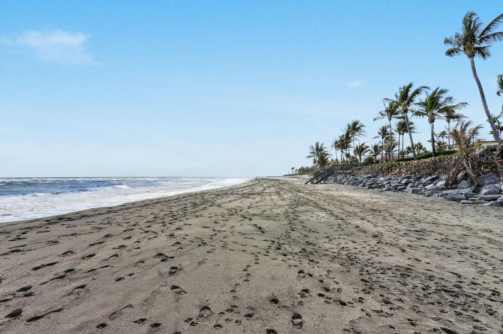 JUPITER INLET BEACH COLONY - Residential