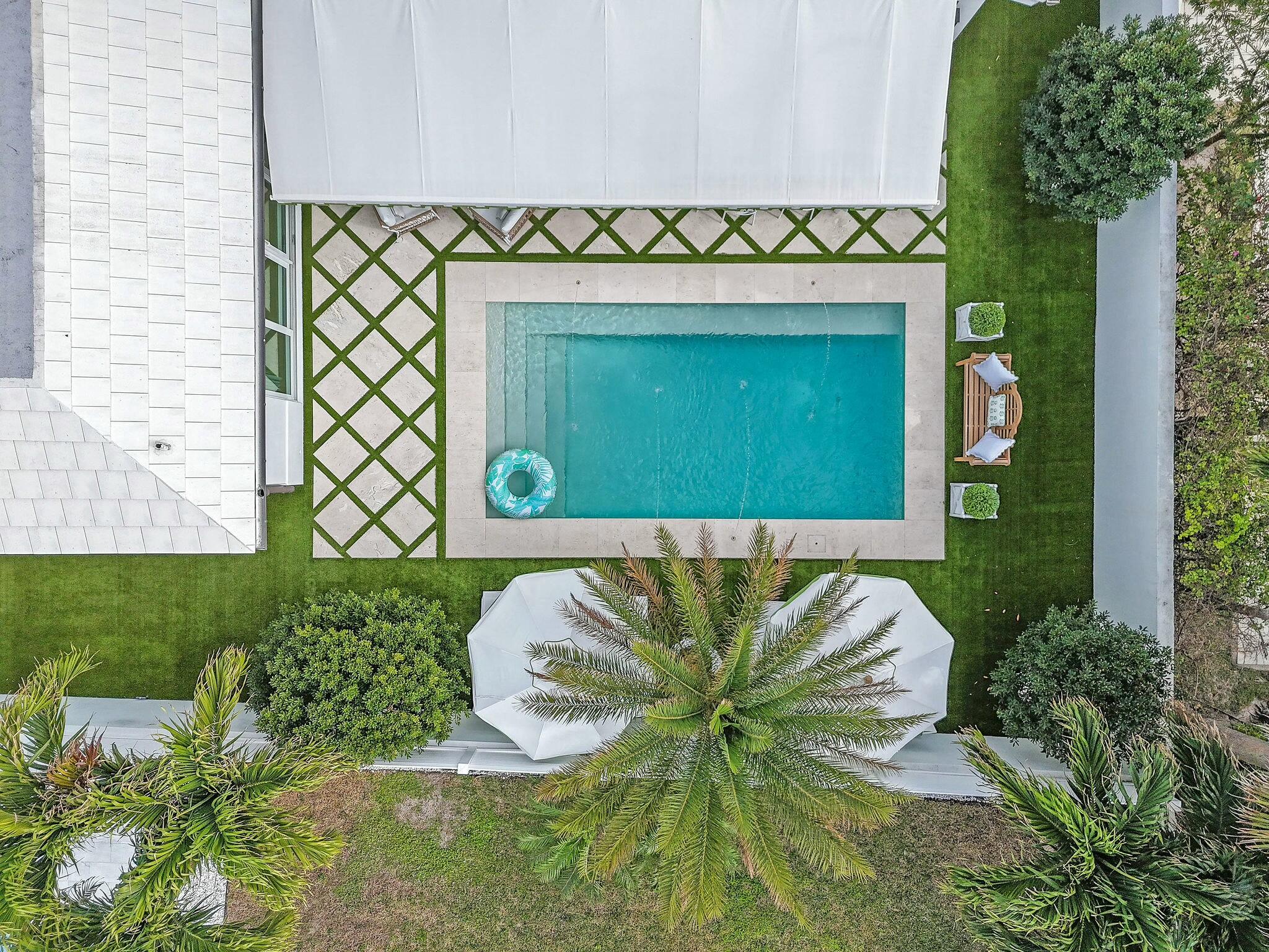 JUPITER INLET BEACH COLONY - Residential