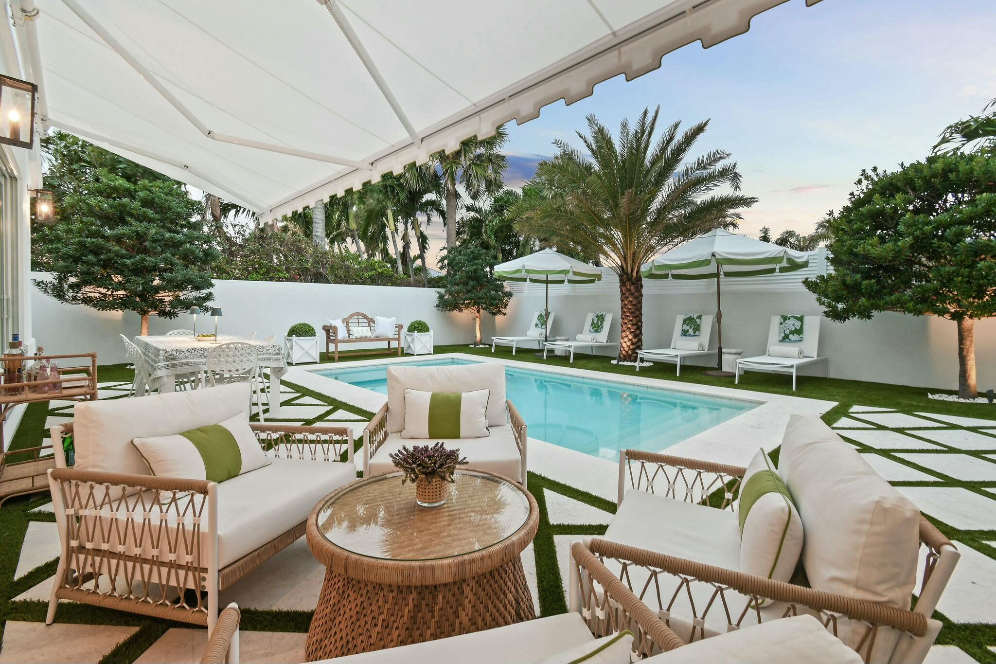 JUPITER INLET BEACH COLONY - Residential