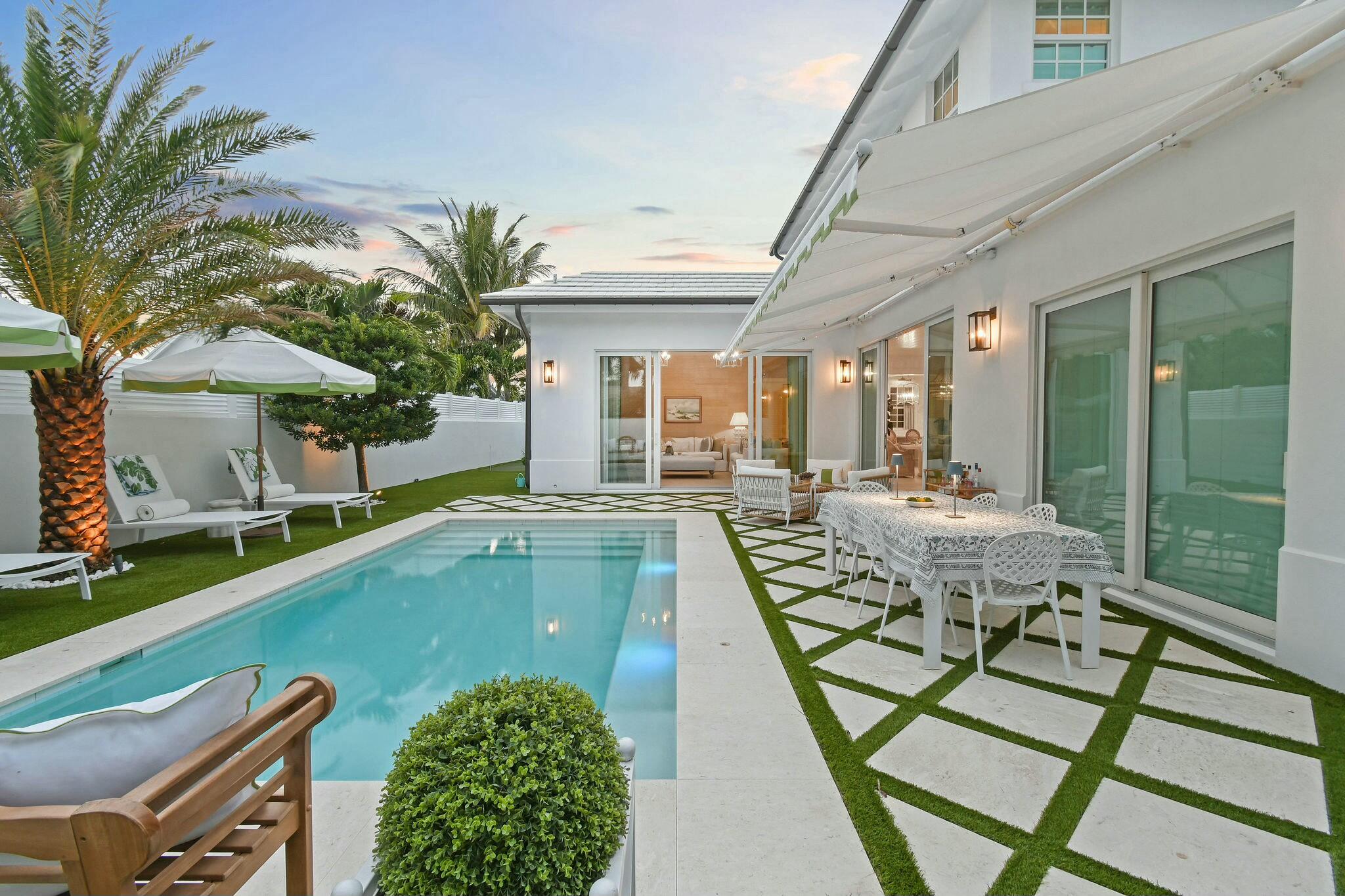 JUPITER INLET BEACH COLONY - Residential