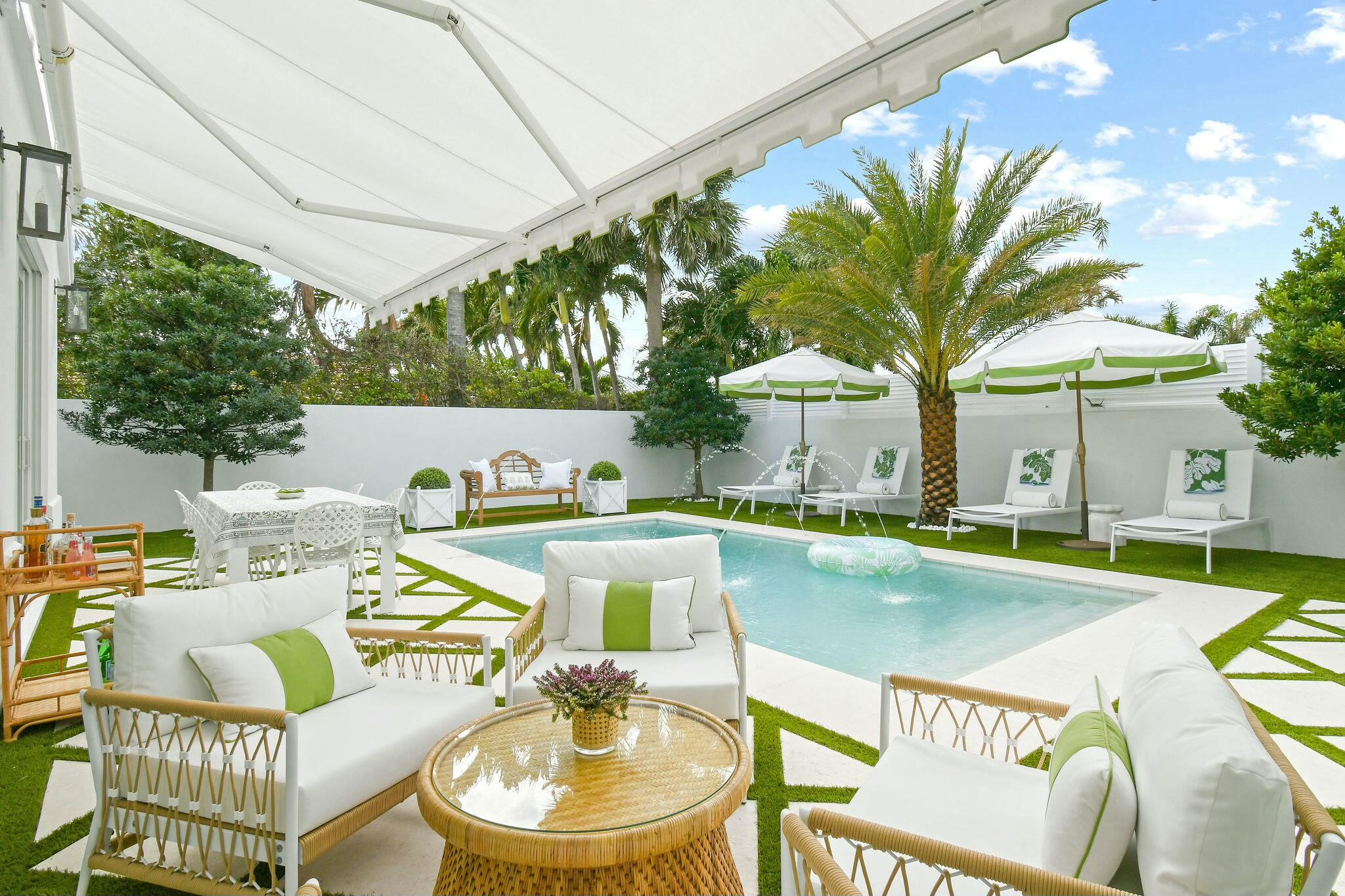JUPITER INLET BEACH COLONY - Residential