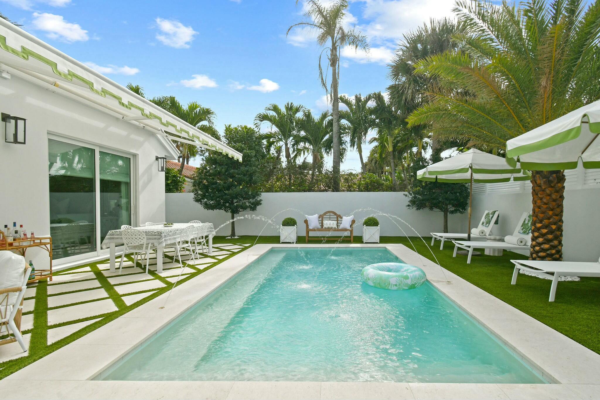 JUPITER INLET BEACH COLONY - Residential
