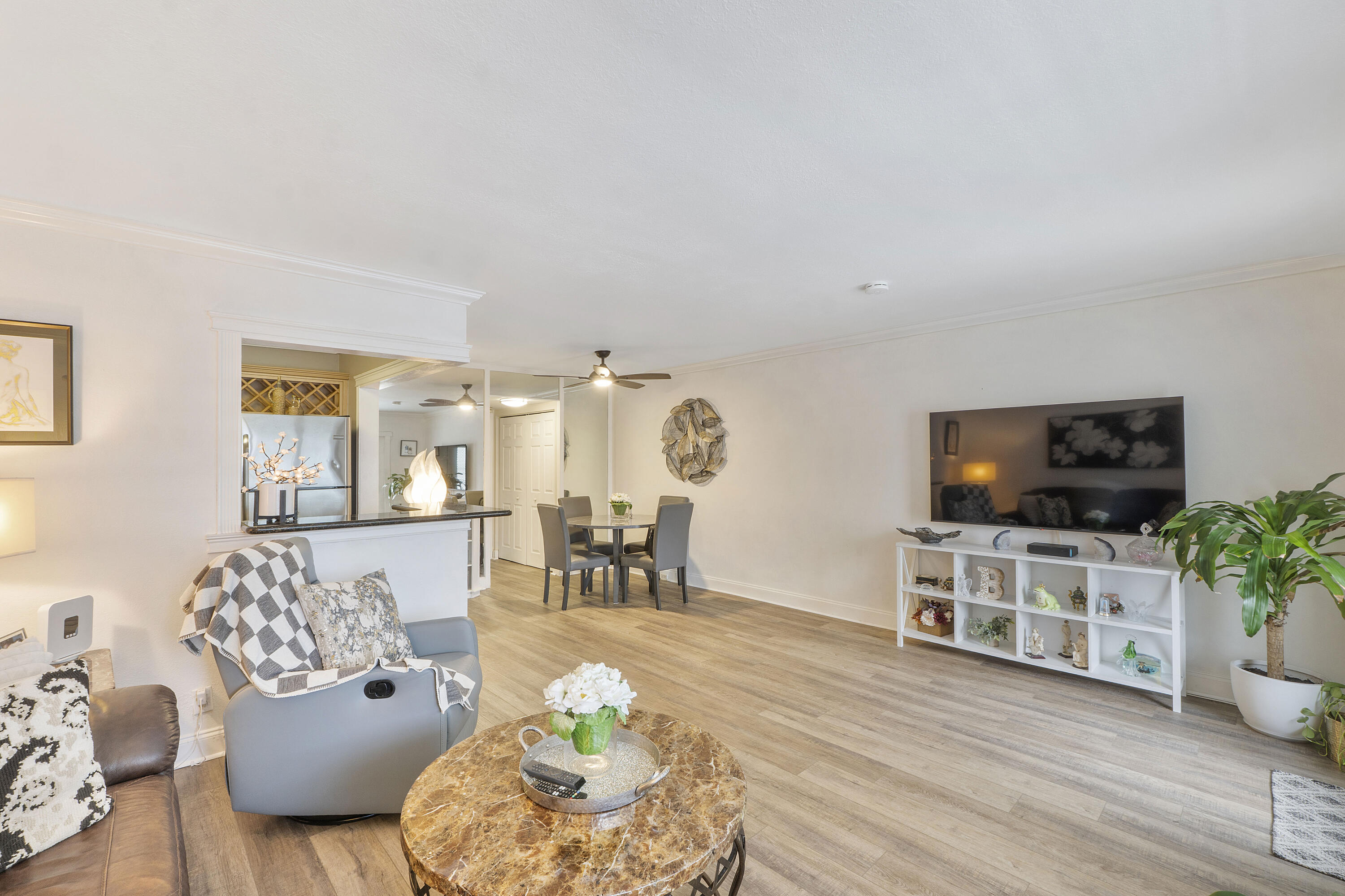 TILFORD O CONDO - Residential