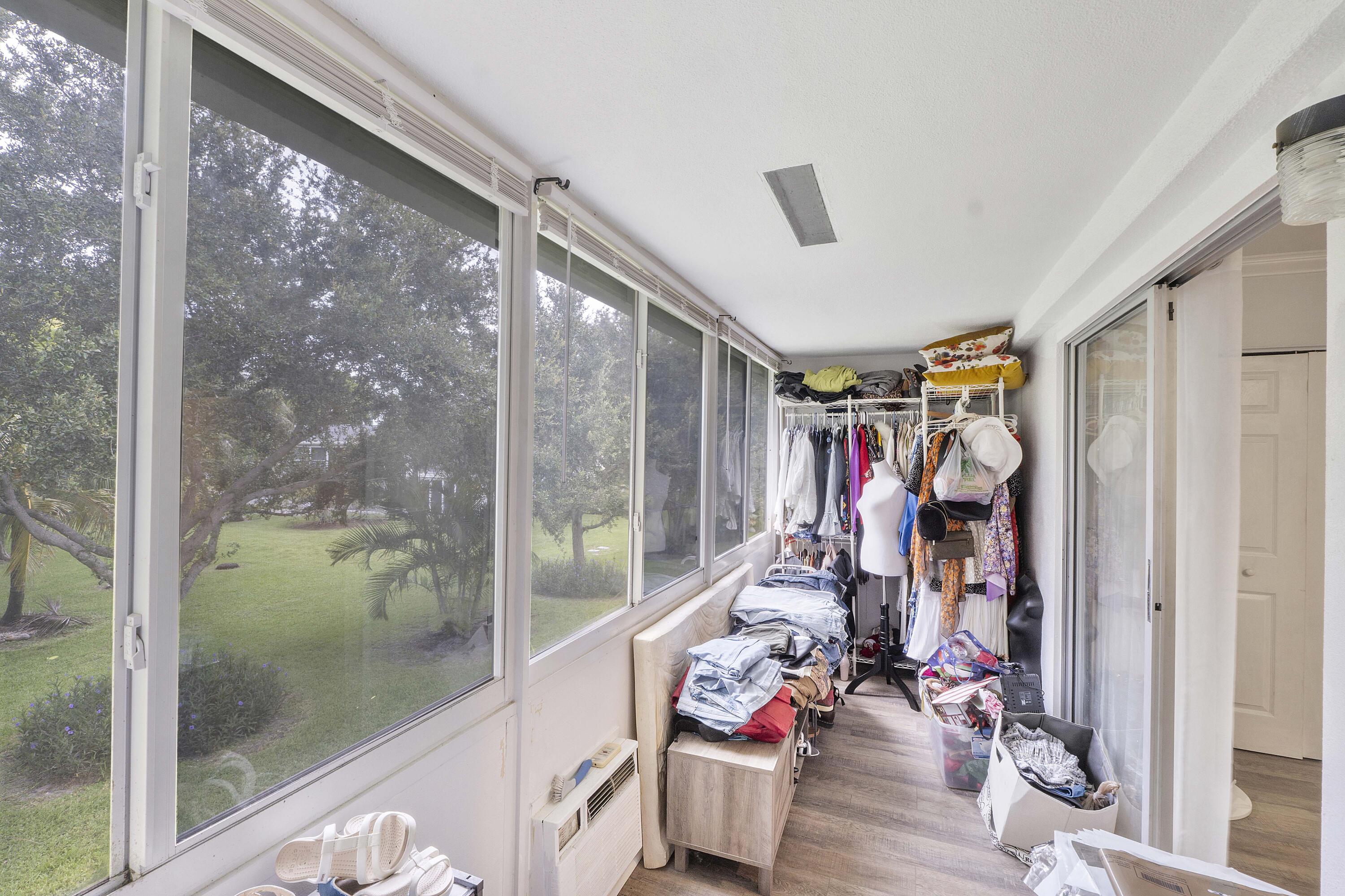 TILFORD O CONDO - Residential