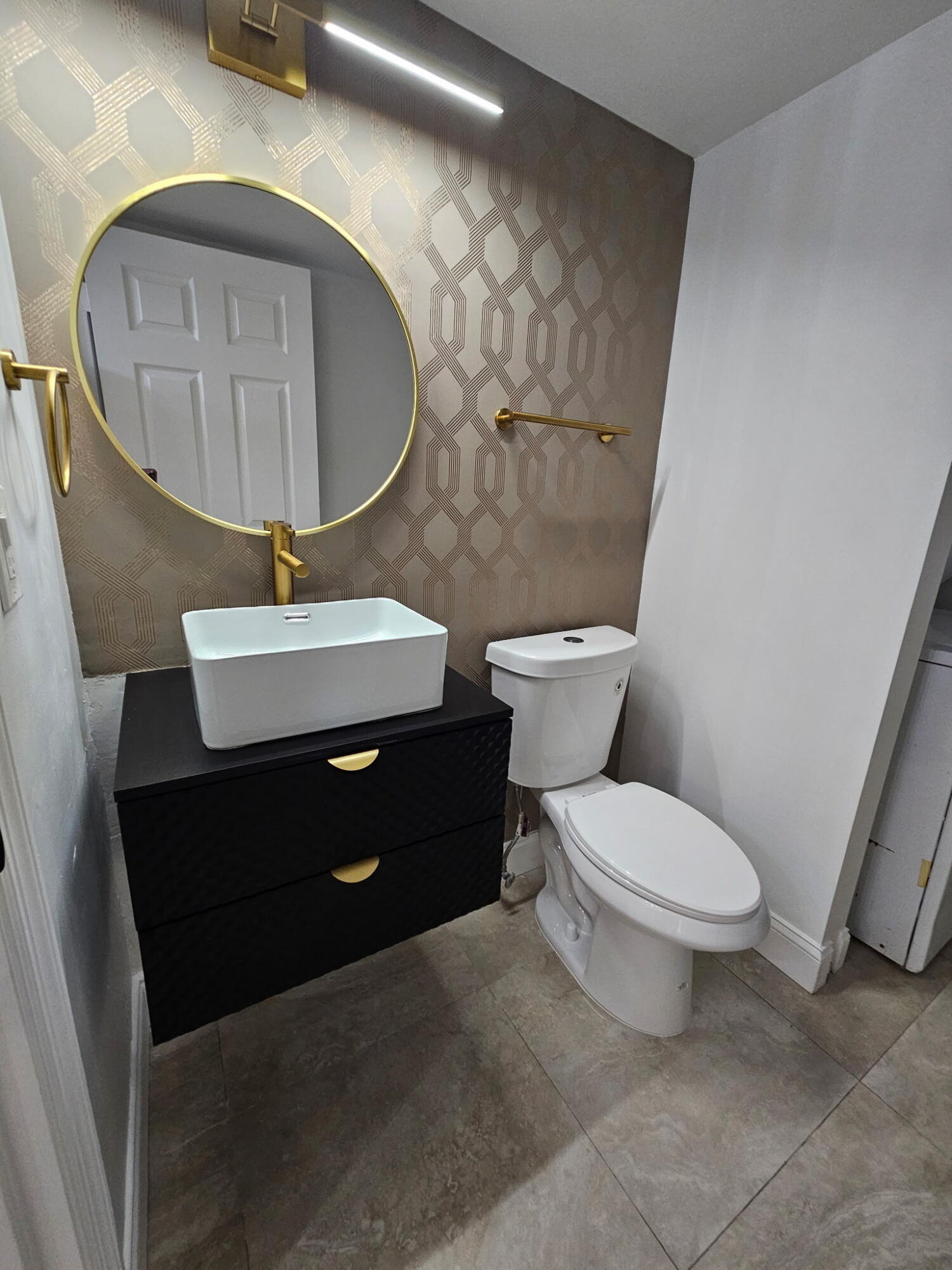 RAINBERRY BAY SEC 1-A - Residential Lease