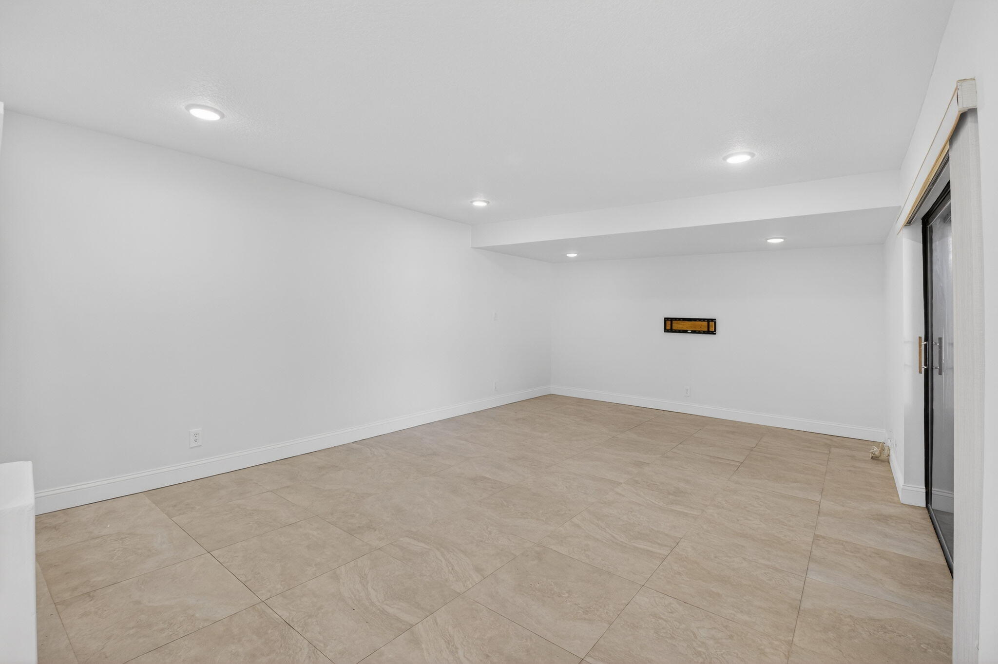 RAINBERRY BAY SEC 1-A - Residential Lease