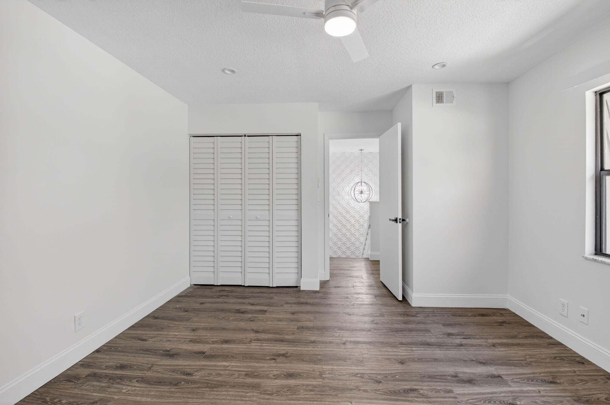 RAINBERRY BAY SEC 1-A - Residential Lease