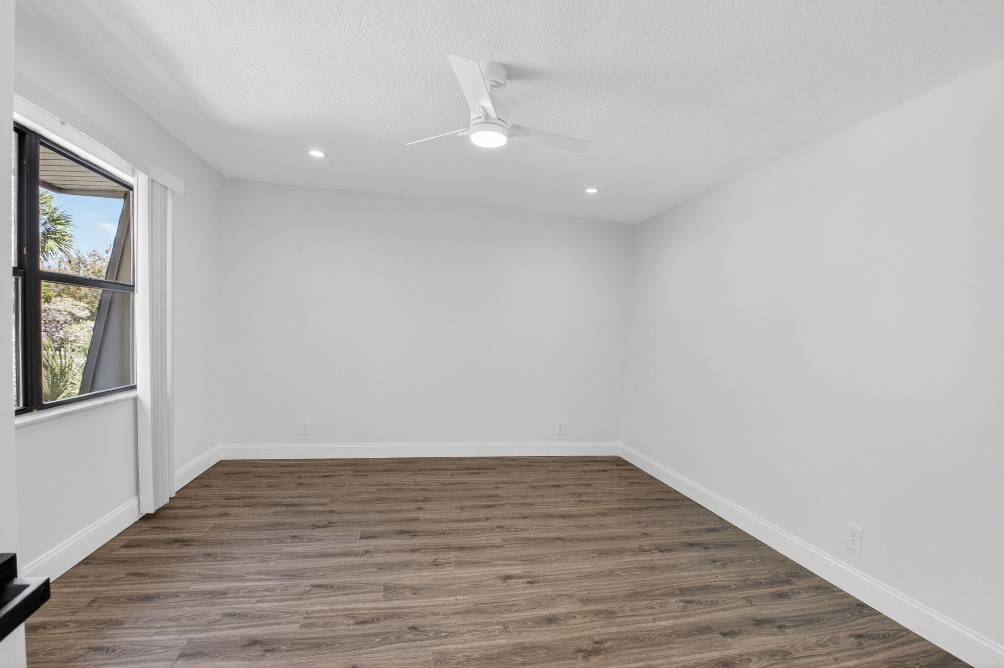 RAINBERRY BAY SEC 1-A - Residential Lease