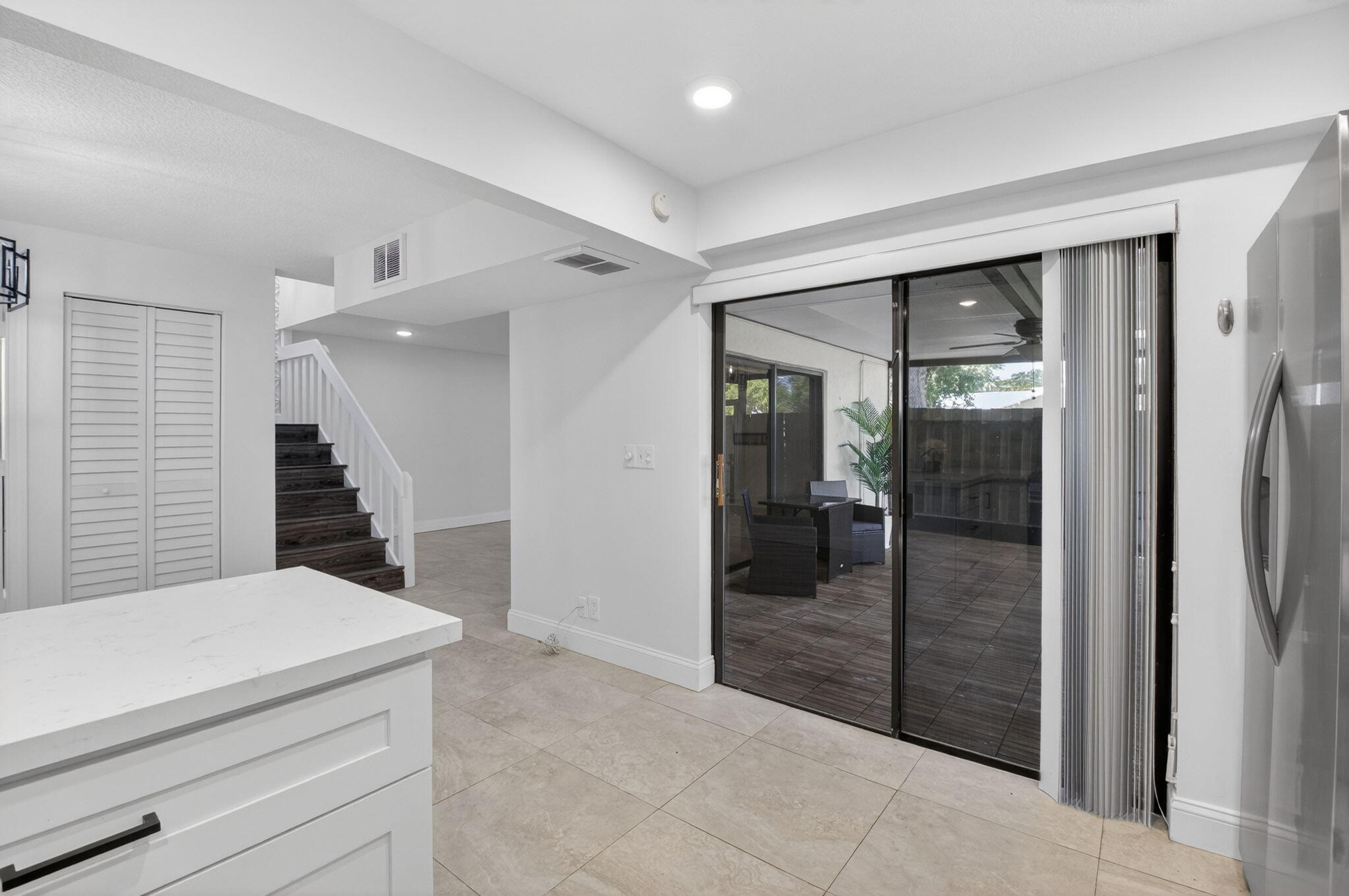 RAINBERRY BAY SEC 1-A - Residential Lease