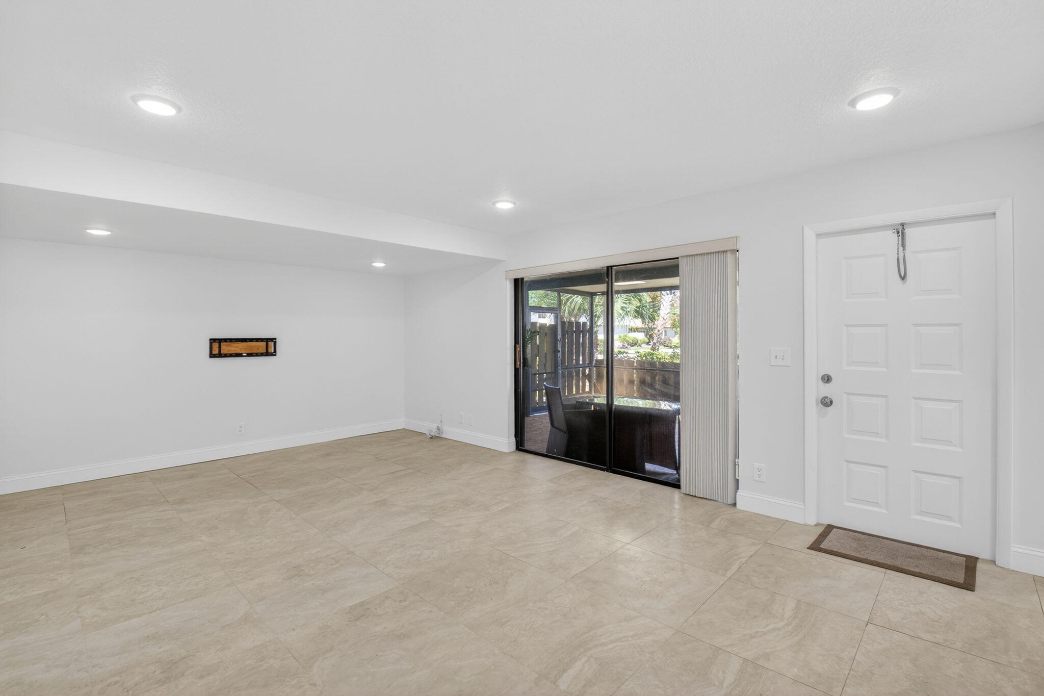 RAINBERRY BAY SEC 1-A - Residential Lease