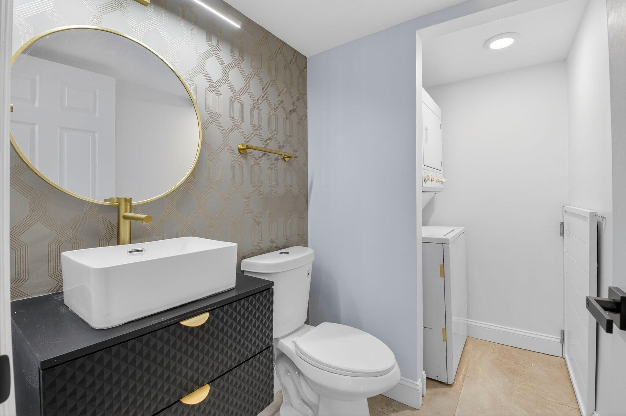 RAINBERRY BAY SEC 1-A - Residential Lease