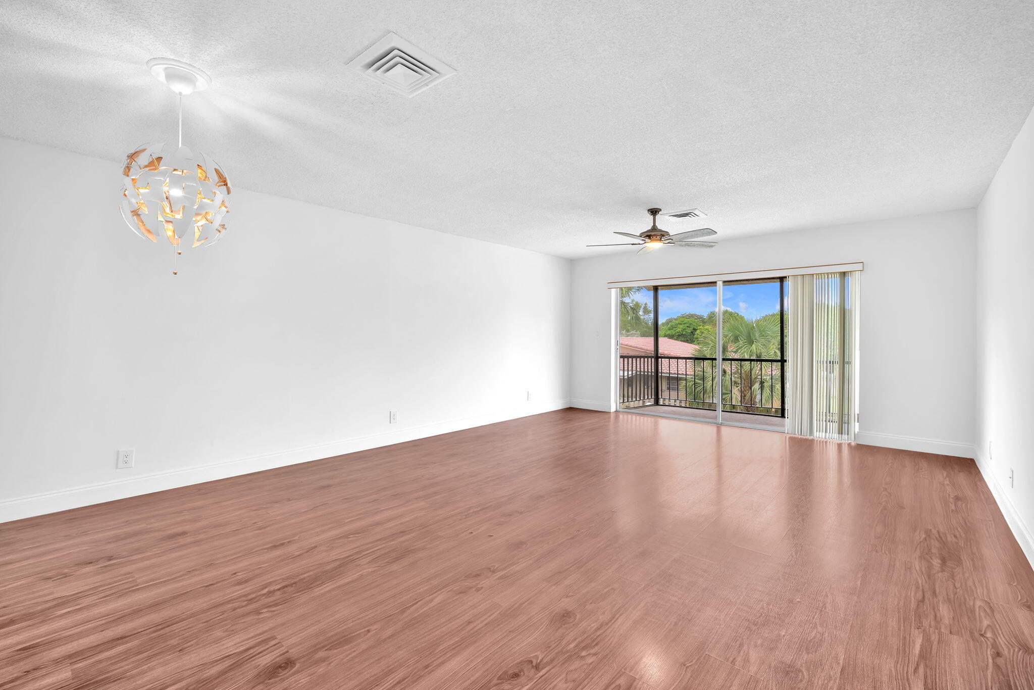 VILLAGER CONDO - Residential