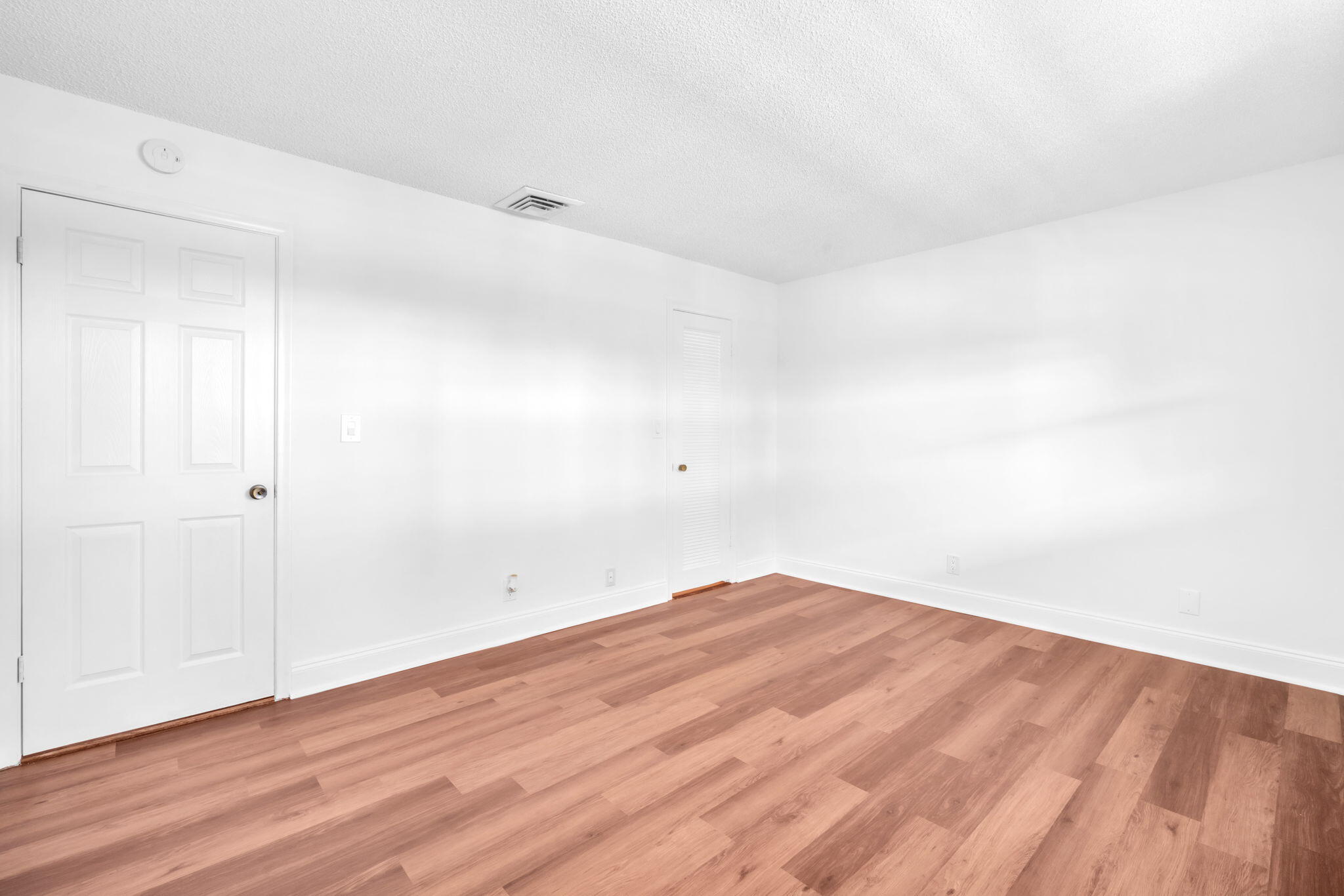 VILLAGER CONDO - Residential
